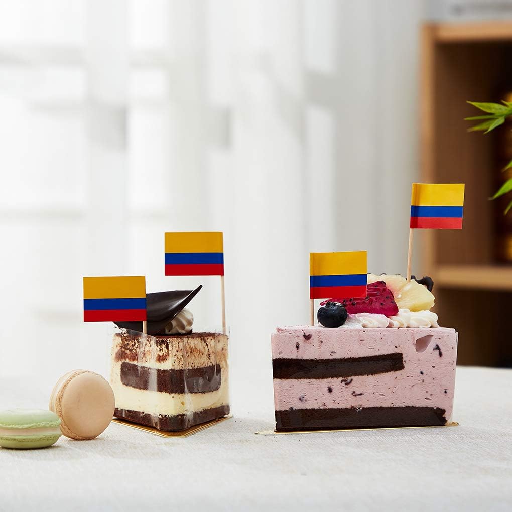 Colombia Flag Colombian Flag, Small Mini Colombia Toothpick Flags for Food, Cupcakes, Cocktails, Appetizers, Bar Party Decorations