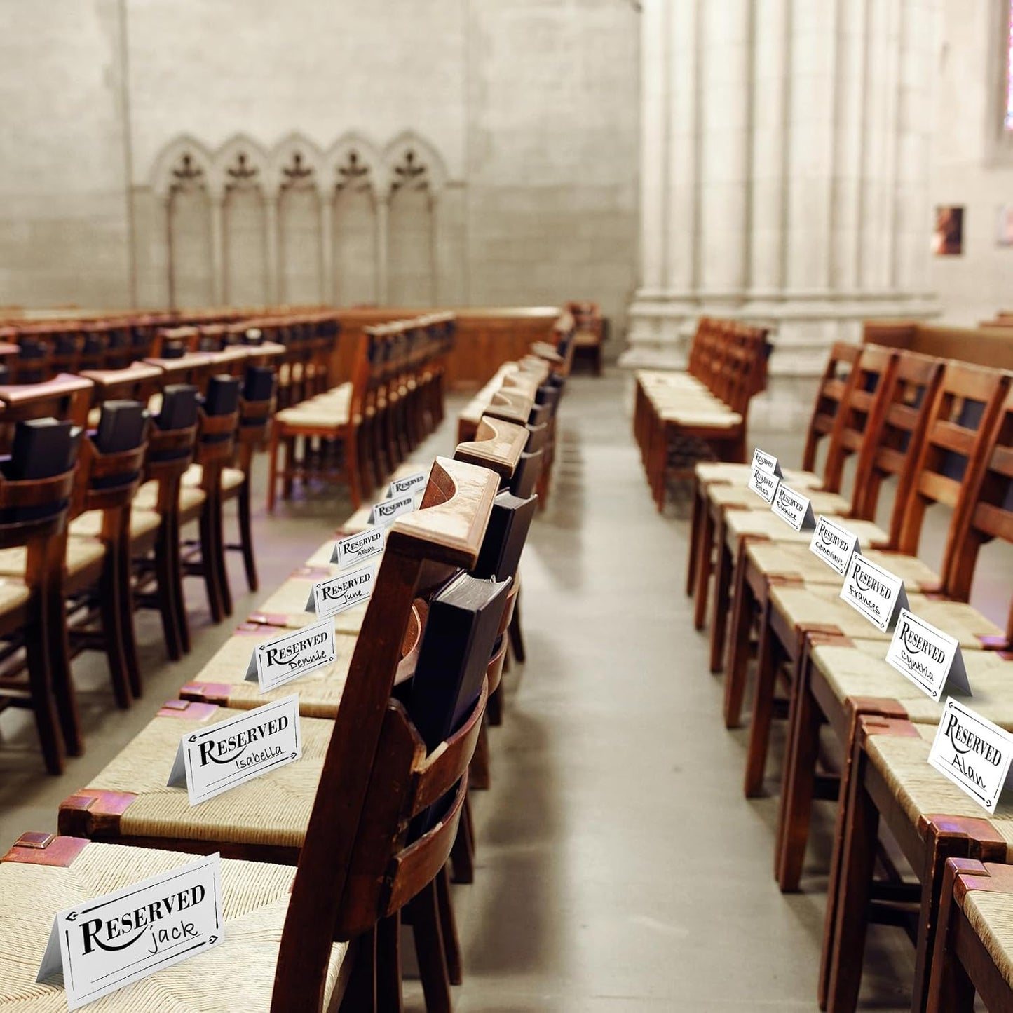 300 Pcs Paper Table Reserved Sign with Name Line Reserved Seating Signs Bulk Double Sided Signs for Reserving Seats Restaurant Wedding Reception Church Board Business Meeting (White Black)