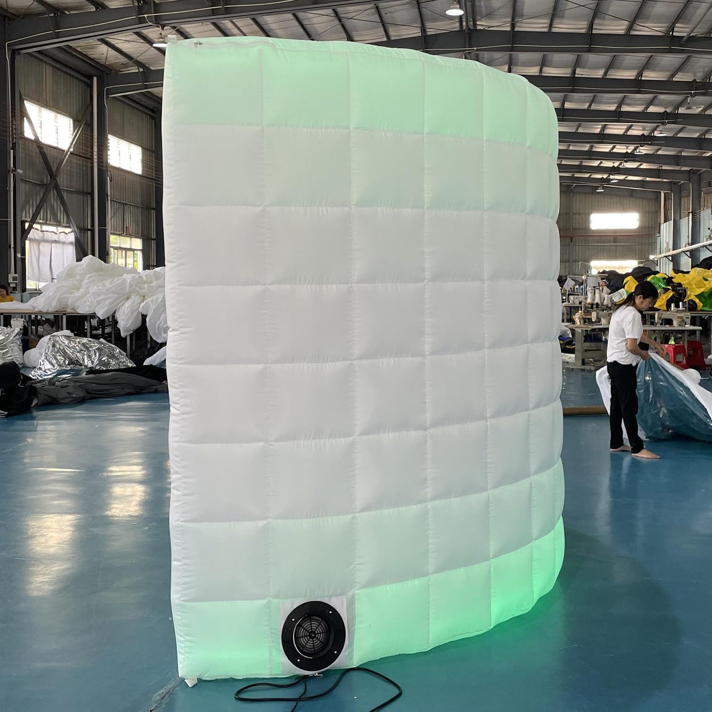 SAYOK Inflatable Photo Booth Wall (Gold, 119' 'x 59''x 91'') Selfie Booth Backdrop, Photo Booth Enclosure Inflatable Photo Shoot Background Golden Wall for Wedding Party Exhibition Event