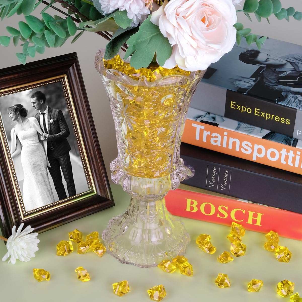 Babenest Acrylic Crushed Ice Rocks, 150 PCS Fake Crystals Plastic Ice Cubes Diamonds Gems for Vase Fillers, Home Decoration, Table Scatter, Event, Wedding, Arts & Crafts (Gold)