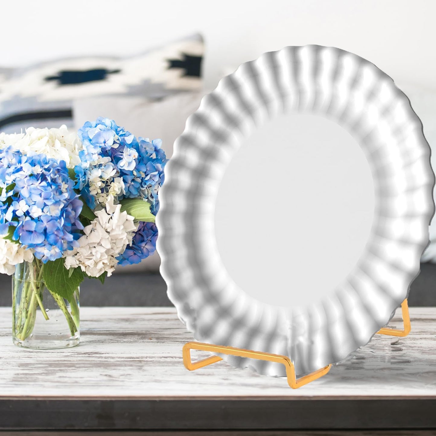 Decolore 4 Pack 6 Inch Gold Picture Stands for Display Square Table Easel Display Stand Frame Stand for Albums, Decorative Plate, Tabletop Poster and Artistic Work