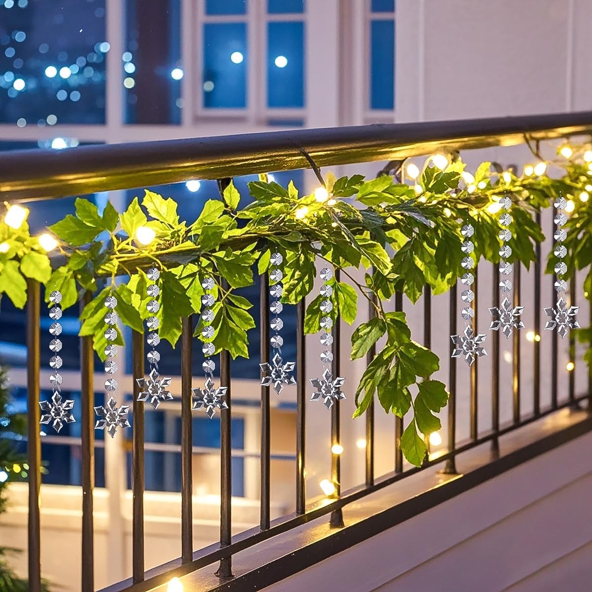 50 Pack Hanging Crystals - Clear Acrylic Prisms Pendant Ornaments for Christmas Tree, Centerpieces, Chandelier, Window & Home Decor, Ideal for Weddings, Parties Decorations (Snowflake)