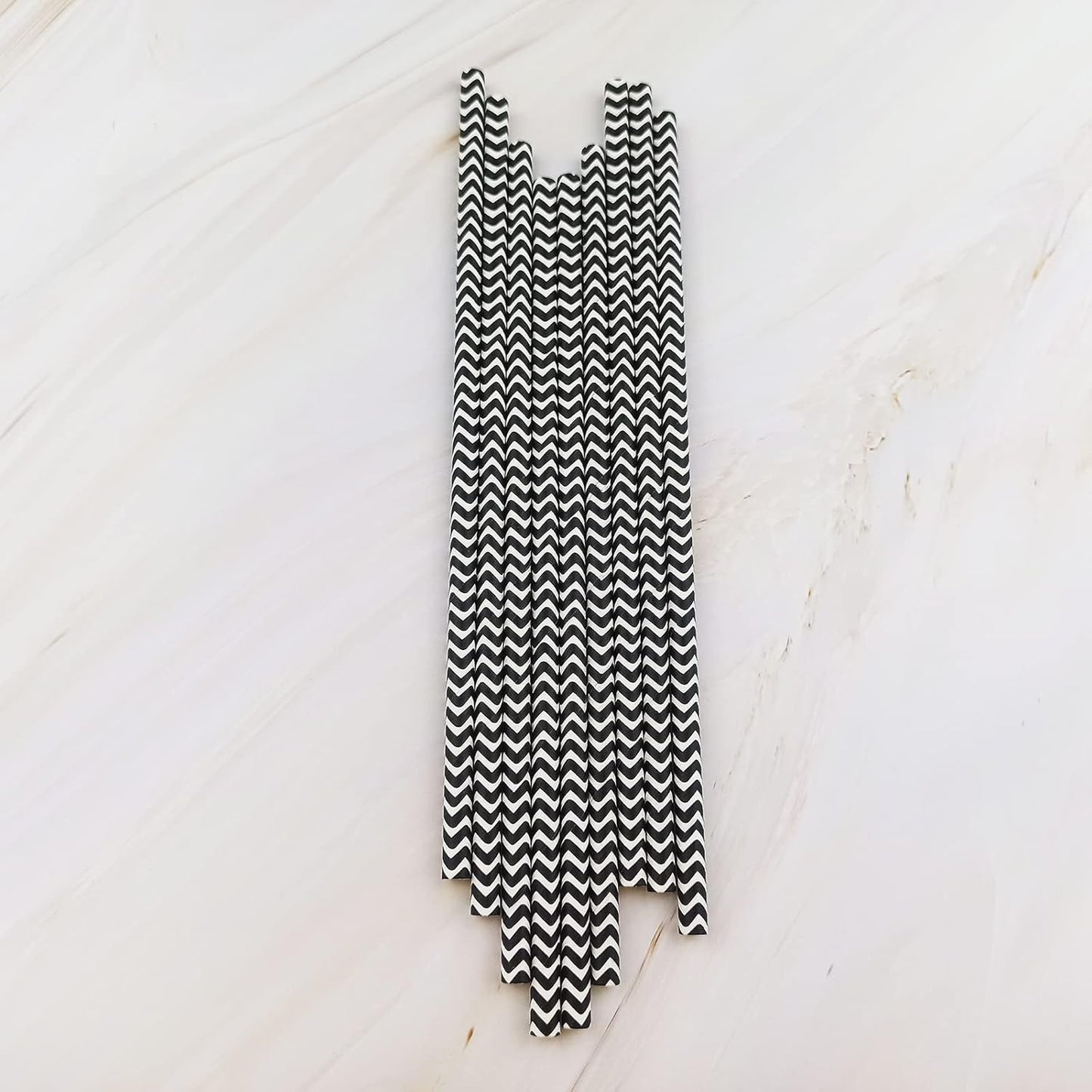 YAOSHENG Premium Disposable Waves Striped Drinking Paper Straws, Pack 100 Black Waves Paper Straws for Cocktail Party Supplies,Birthday,Bridal/Baby Shower,Juice,Shakes (Black Waves)