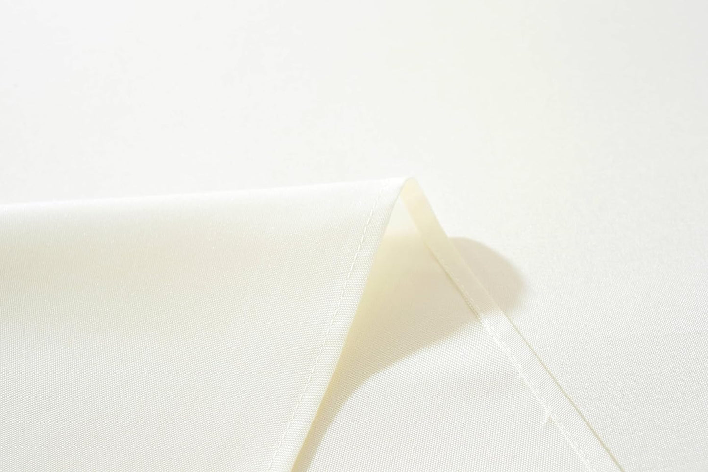 Craft And Party 60" X 126" Rectangular Polyester Tablecloth (Ivory)