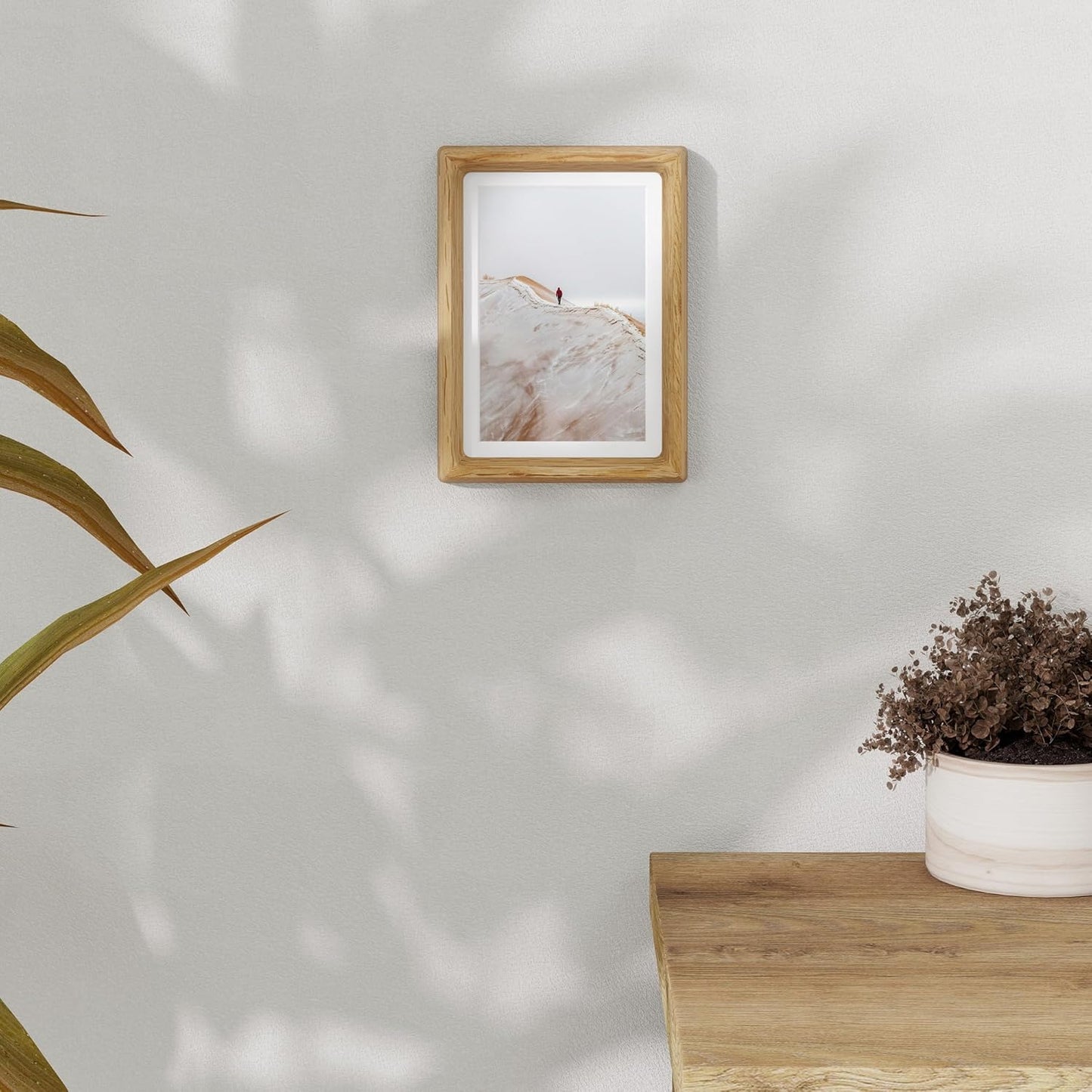 5x7 Wooden Picture Frames USA-Sourced Natural Oak Wood Solid Wood Photo Frame Handcrafted Rounded Corner with Mat to 4x6 Picture Display with Real Glass Family Picture, Wedding Picture