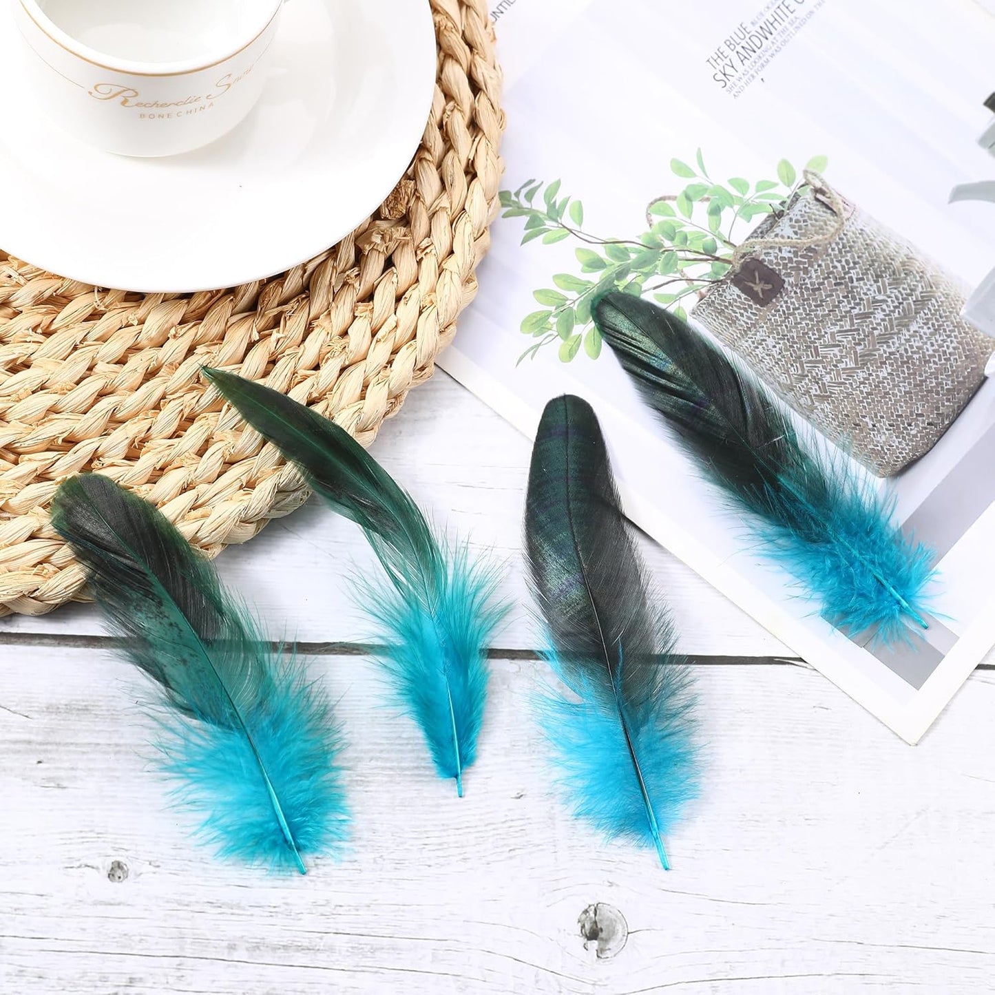 SOGUGOM Turquoise Rooster Tail Feathers - 200 pcs 5-7 inch Craft Bulk Feathers for Craft Projects, Hats, Costume and Party(Turquoise)