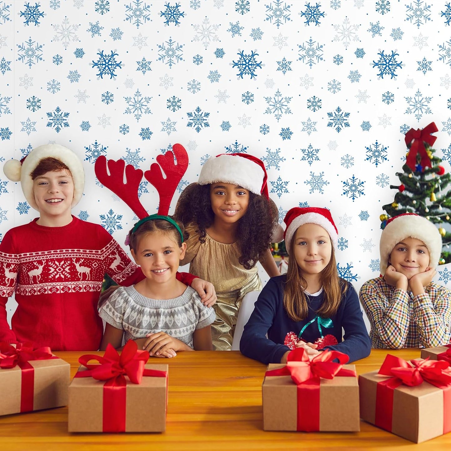 4.5x100 Feet Roll of Christmas Plastic Tablecloth Decorations,Disposable White Snowflake Blue Xmas Table Cover Photography Backdrop with Cutter Box for Winter Christmas Holiday New Year Party Supplies