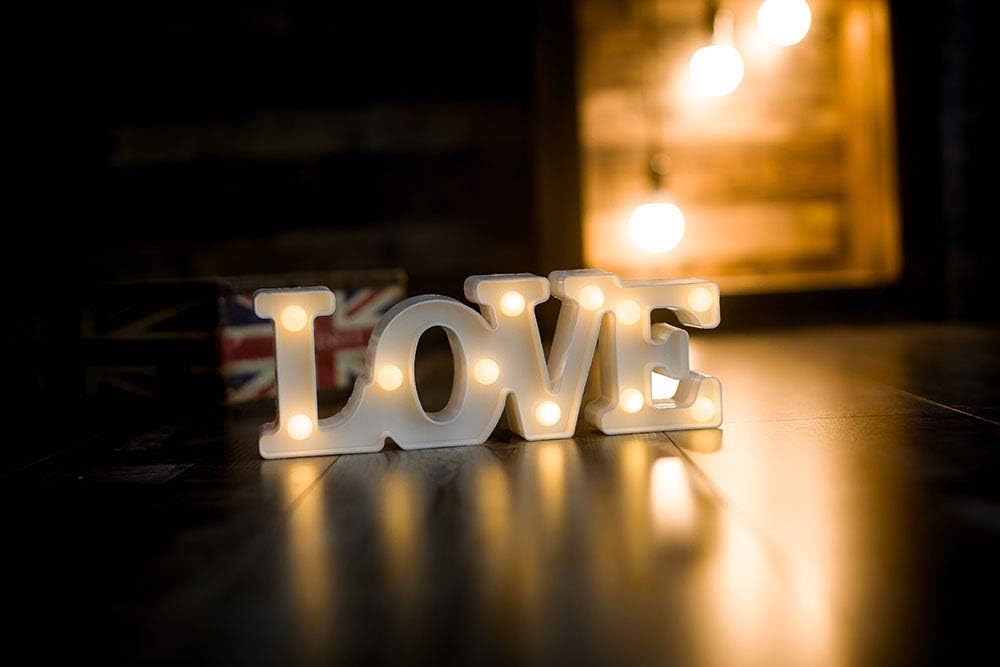 MUMUXI Marquee Light Up Letters | Battery Powered Light Up Love Letters | LED Marquee Letter Lights Ideal for Party Wedding Birthday Christmas Lamp Home Bar Decoration (Love)
