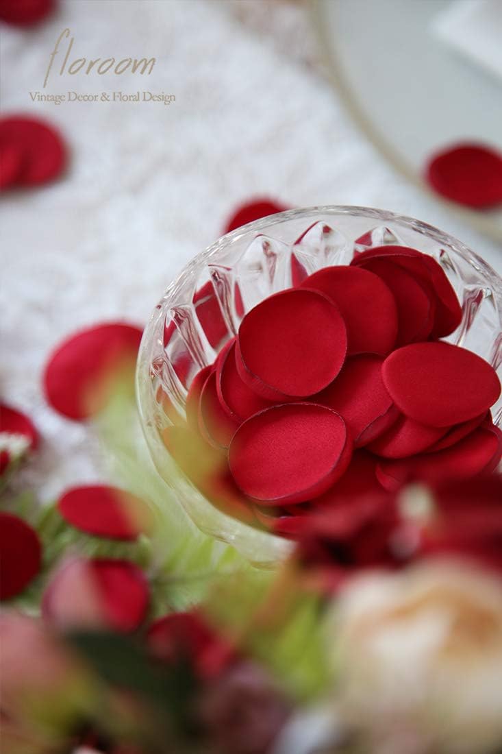 Floroom 300pcs Rose Petals Dark Red Faux Silk Flower Petals for Wedding Flower Girl Basket Aisle Scatter Dinner Table Centerpieces Party Confetti Bridal Shower Romantic Night Decoration