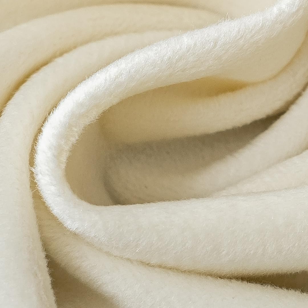 F-CHU Luxury White Tablecloth Thickset Velvet Tablecloth with Beautiful Gold Tassels Vintage Table Cloth for Home Decor Wedding, Party, Banquet and Events 60x102-Inch