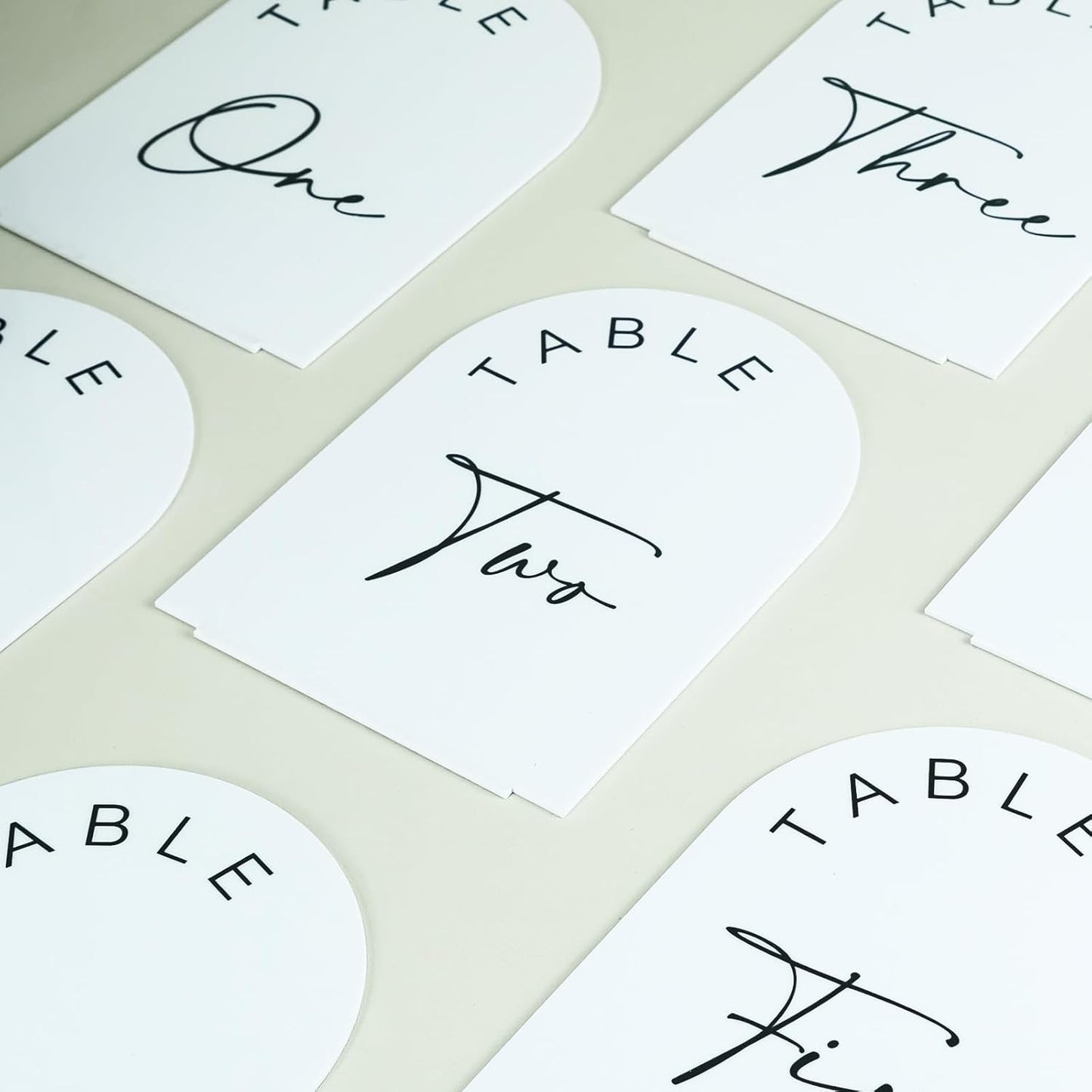 JINMURY White Arch Wedding Table Numbers 1-10 with Stands, 5x7 Inch Acrylic Arch Sign with Black Lettering, White Acrylic Table Numbers for Wedding Reception