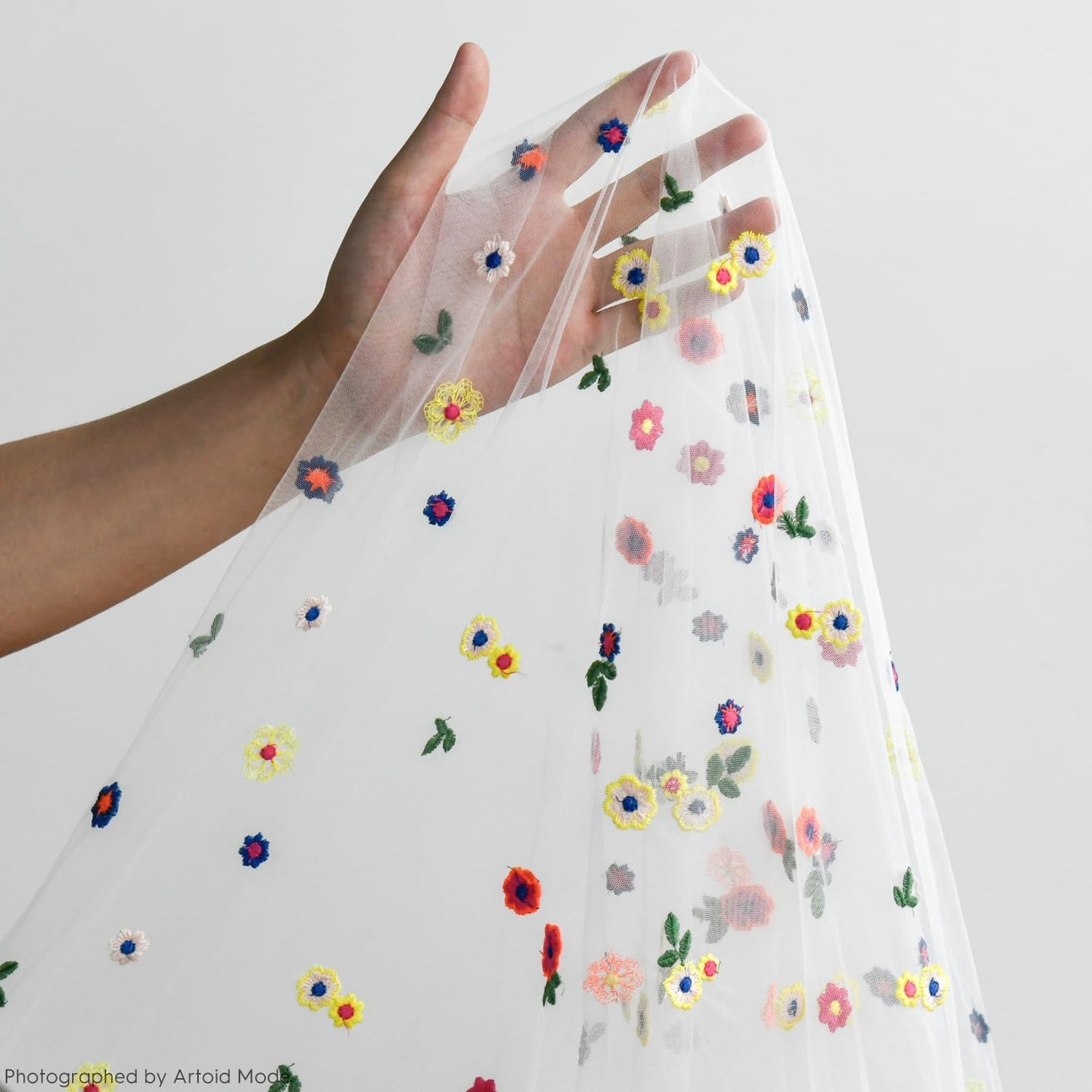 Artoid Mode 6PCS Embroidery Daisy Gauze Table Runner 120 Inch 10FT, Seasonal Sheer Kitchen Dining Holiday Wedding Birthday Table Decor for Home Party