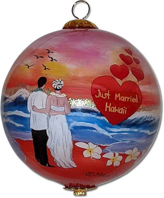 Just Married in Hawaii Collectible Hawaiian Ornament Hand-Painted Glass with Gift Box JMP/H