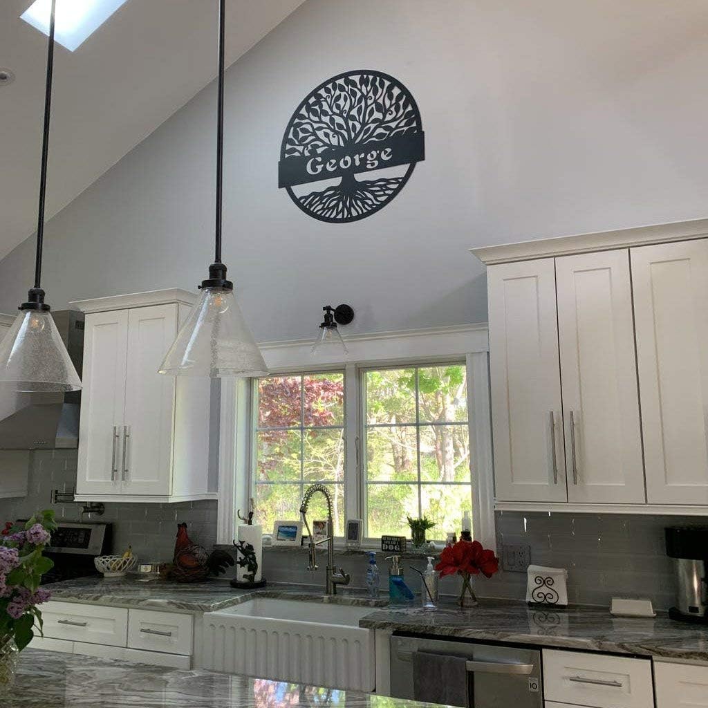 RealSteel Personalized Metal Wall Art - Custom Tree of Life Design with Family Name - Circular Metal Sign - Personalized Wedding, Anniversary, or Housewarming Gift - Black, 18"