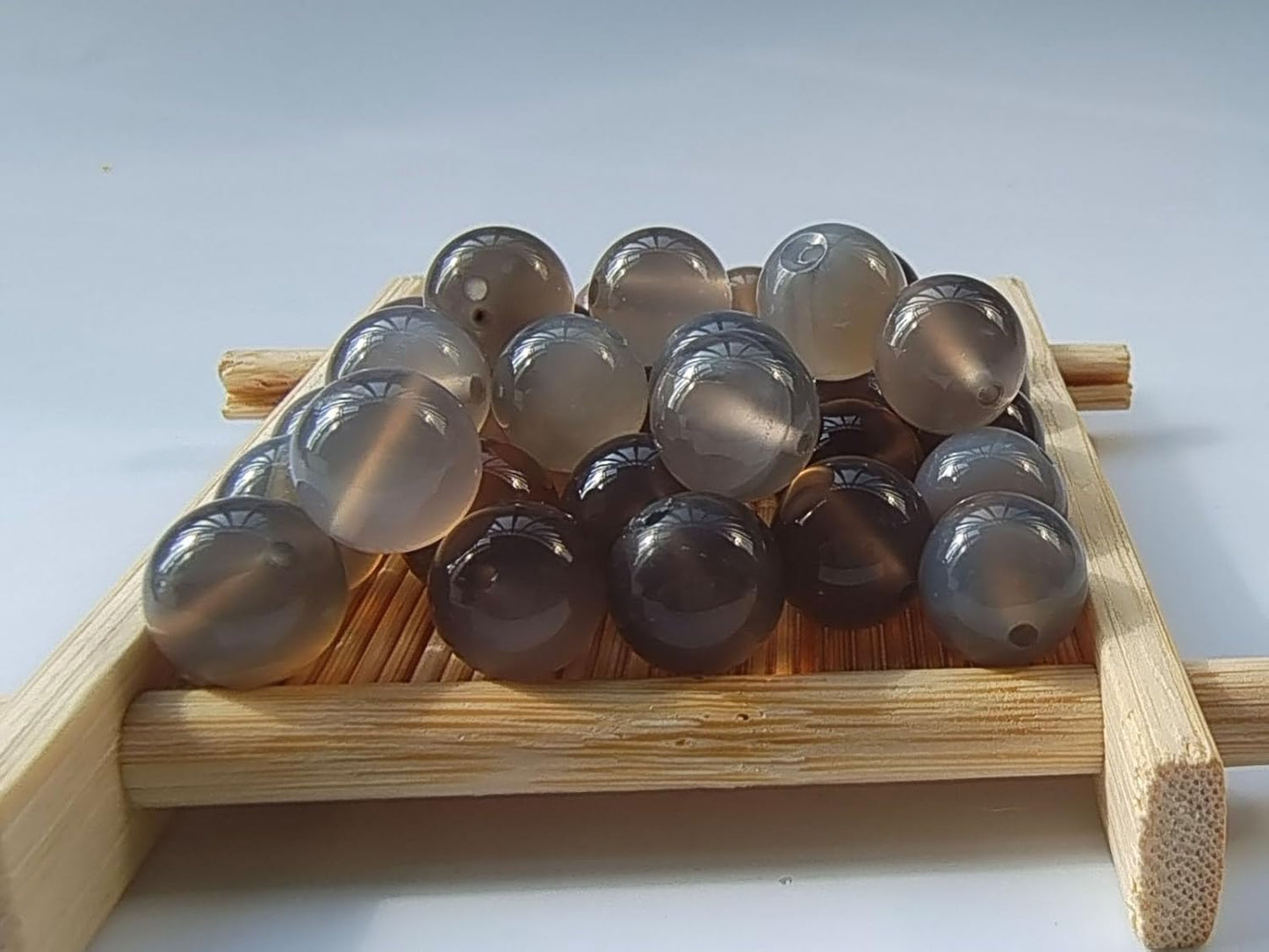 Stone Beads 10mm 60pcs Grey Agate Beads Round Loose Gemstones Beads for Bracelet Necklace Jewelry Making (10mm, 61020 Grey Agate)