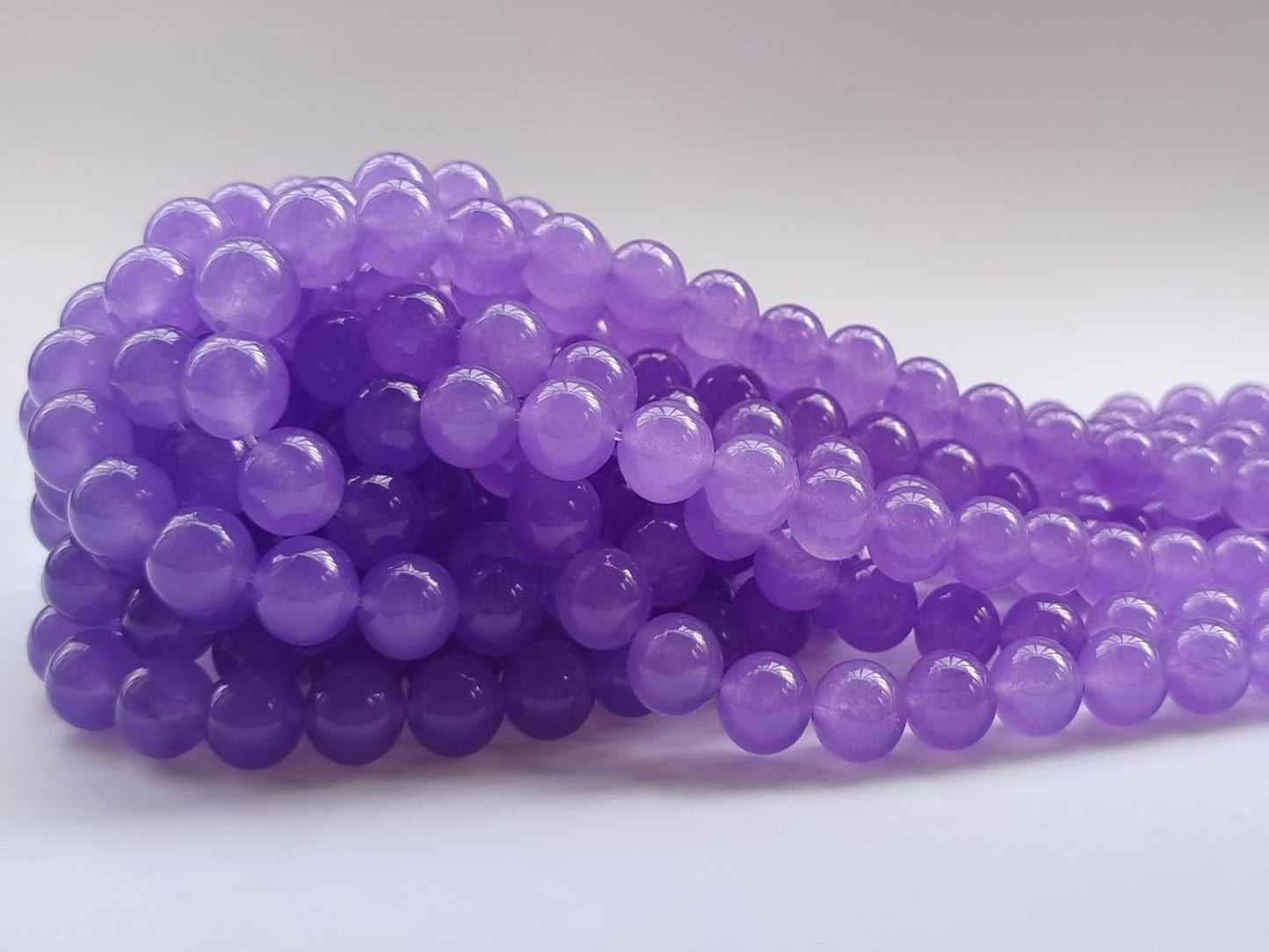 Stone Beads 8mm 100pcs Light Purple Chalcedony Beads Round Loose Gemstones Beads for Bracelet Necklace Jewelry Making (8mm, 60829 Light Purple Chalcedony)
