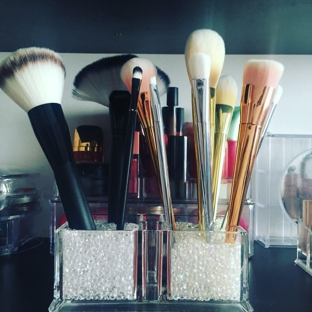 10000 pcs/Pack Wedding Table Scatter Confetti Crystals Acrylic Diamonds Vase Fillers 4.5 mm Rhinestones for Wedding, Bridal Shower, Vase Beads Decorations (Grass Green)