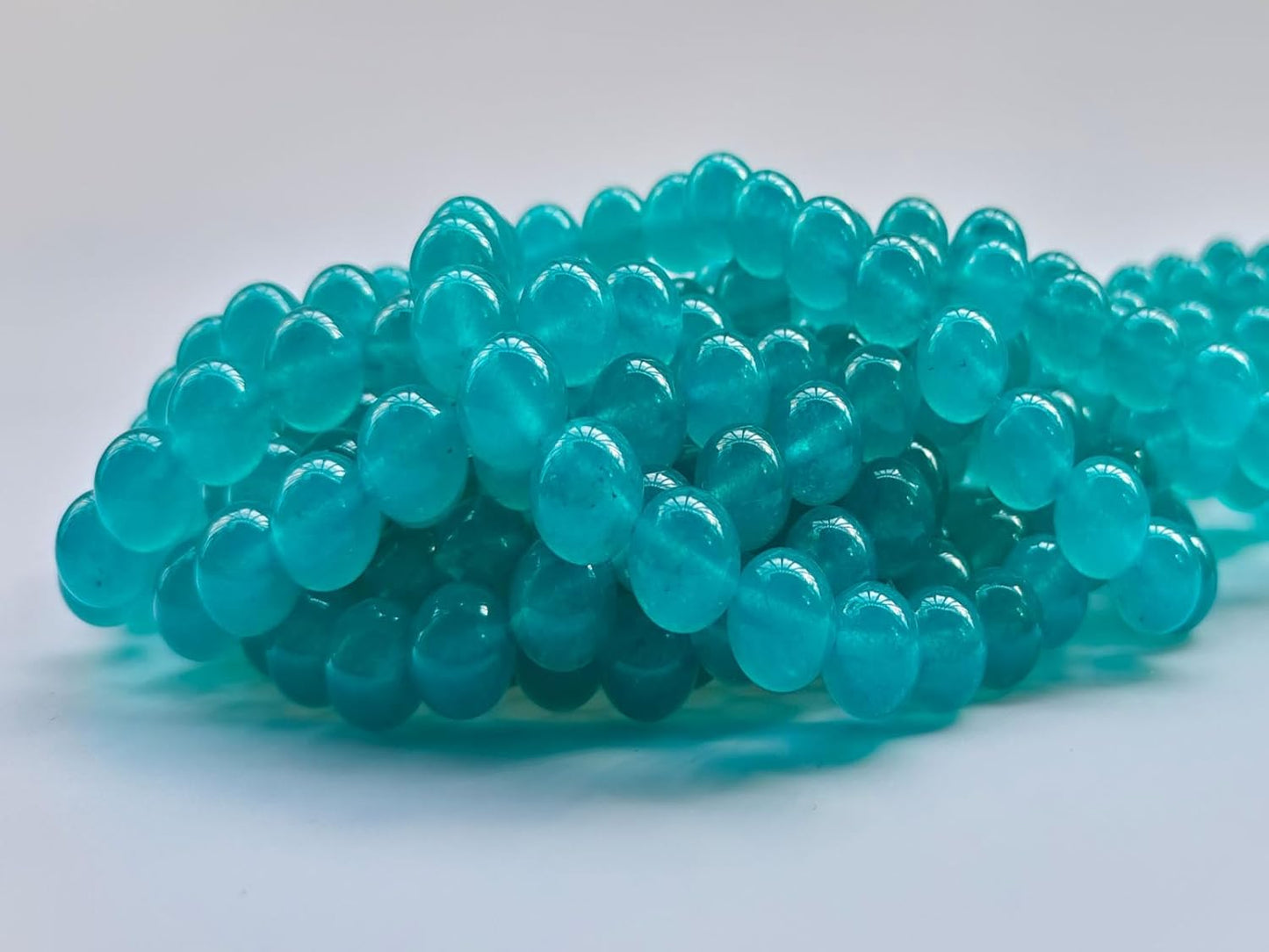 Stone Beads 10mm 60pcs Lake Blue Chalcedony Beads Round Loose Gemstones Beads for Bracelet Necklace Jewelry Making (10mm, 61017 Lake Blue Chalcedony)