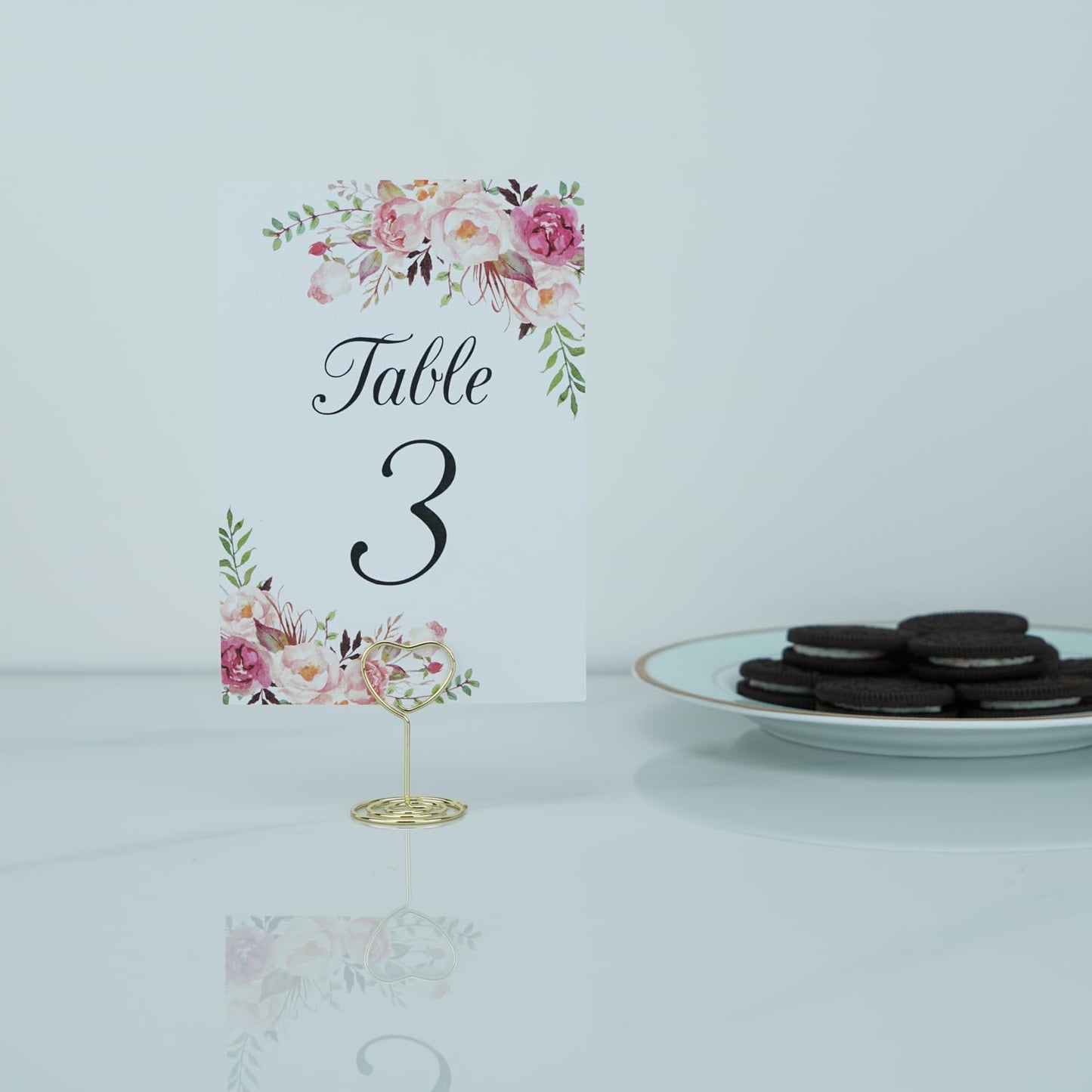 20PCS Mini Table Number Holders, Heart Shaped Place Card Holder, Premium Photo Holders for Tables, Table Sign Holders Card Stands Menu Memo Clips for Wedding Valentine's Day Table Decor, Gold