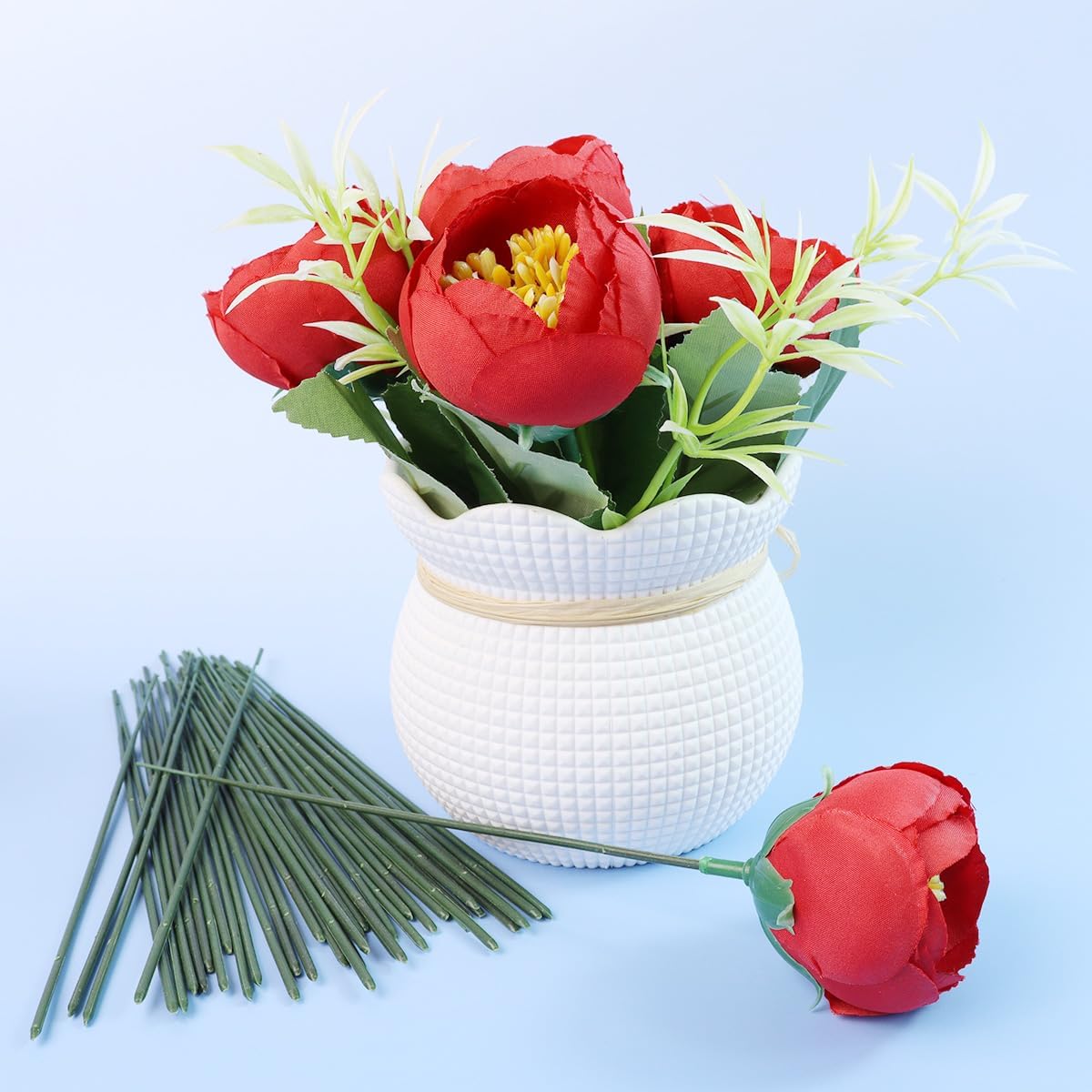 Green Floral Stems - 100pcs Plastic Flower Rods for Bouquets and Arrangements, Ideal for Crafts and Florists (17CM /6.7in)