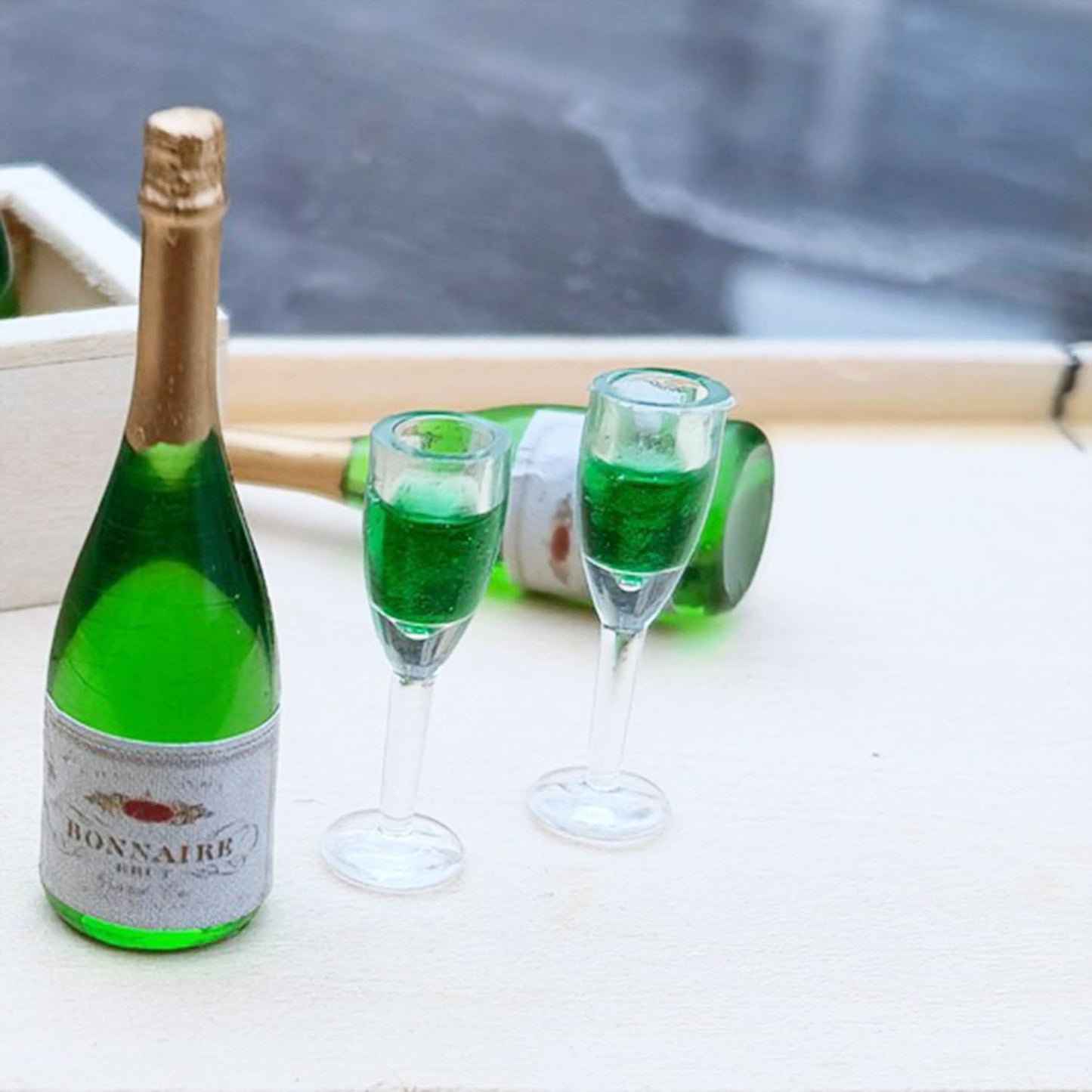 Miniature Champagne Bottle with 2 Glasses, 1:12 Dollhouse Decor, Green Resin, 1 Champagne Bottle with 2 Glasses