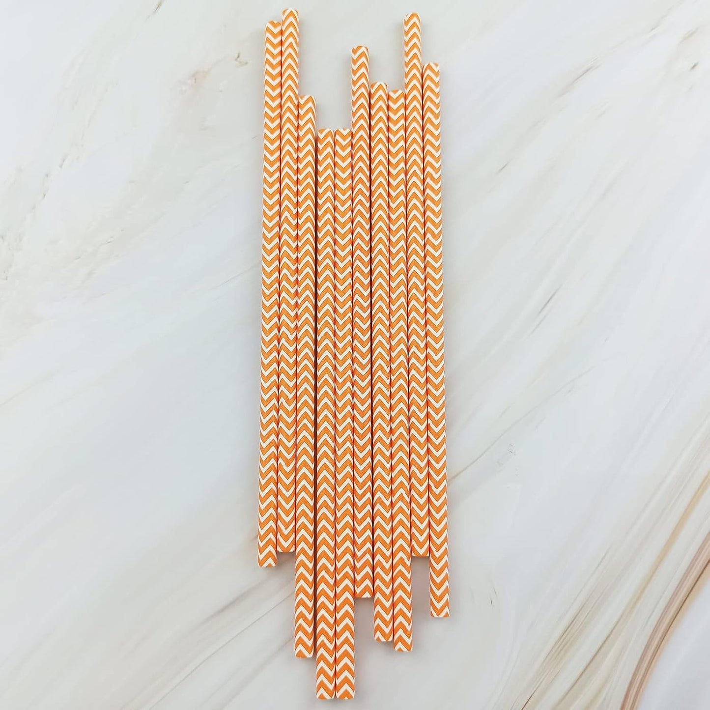 YAOSHENG Premium Disposable Waves Striped Drinking Paper Straws, Pack 100 Orange Waves Paper Straws for Cocktail Party Supplies,Birthday,Bridal/Baby Shower,Juice,Shakes (Orange Waves)