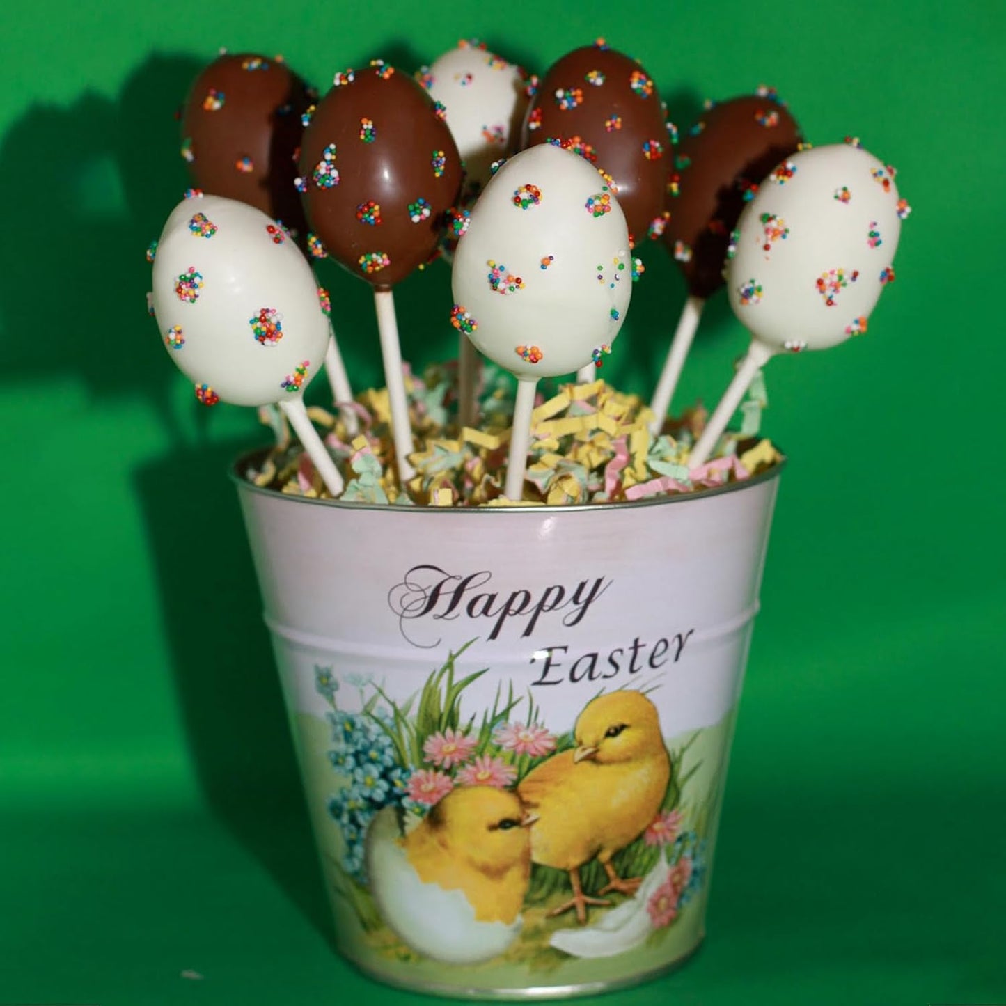 Zankubom 1 LB Light Green Crinkle Cut Paper Shred Filler Great for Gift Wrapping, Basket Fillers, Birthday, Gift Wrapping, Anniversary, Halloween Thanksgiving Christmas Party Decor Filling Supplies