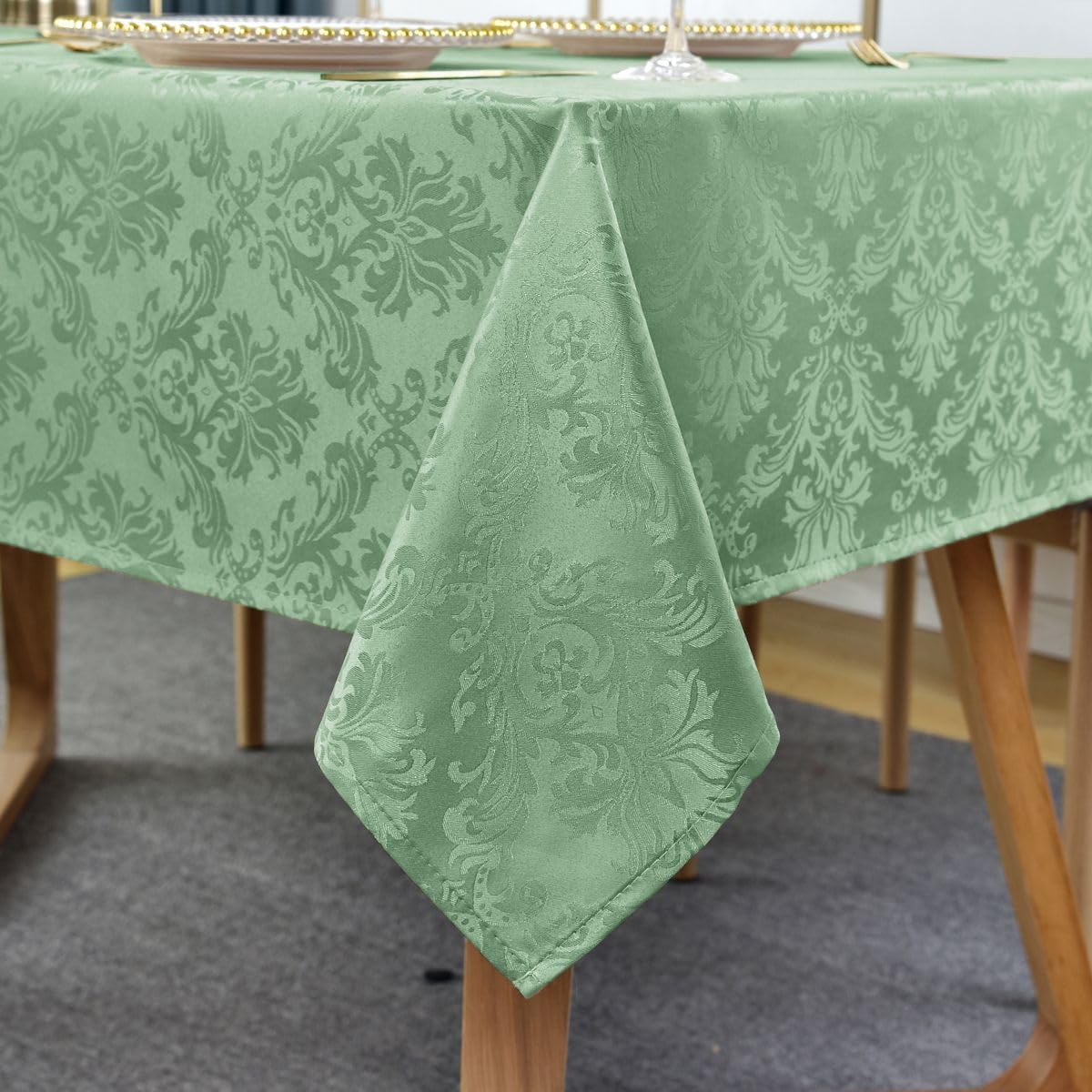SASTYBALE Summer Tablecloth Rectangle, Spill-Proof Wrinkle Resistant Jacquard Fabric Table Cloth, Soft Polyester Damask Table Cover for Parties, Picnic, Dinner(60 * 102 inch, Light Green)