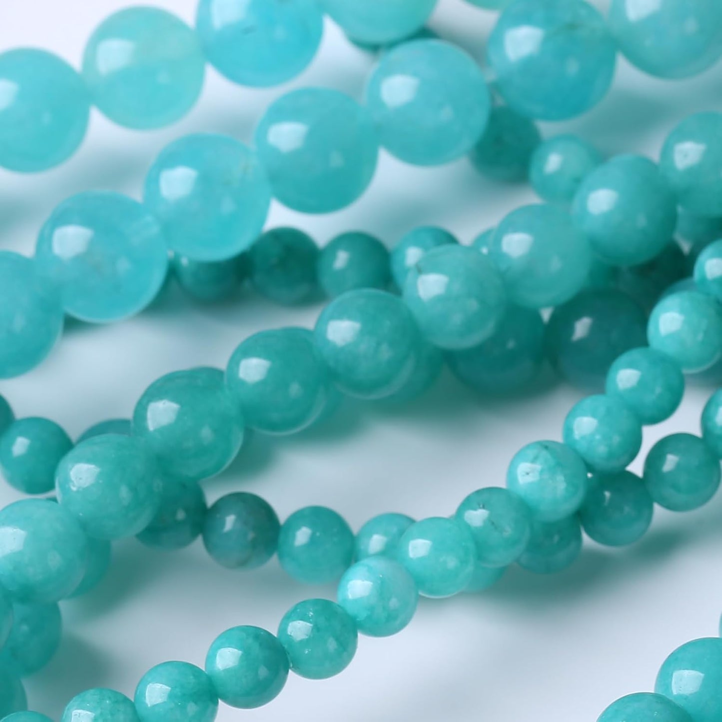 Blue Jade Stone Beads Gemstone Round Crystal Energy Jade Beads Stone Beads for Jewelry Making DIY Bracelet Necklace Jewelry Making 1 Strand 15.5inch 4MM