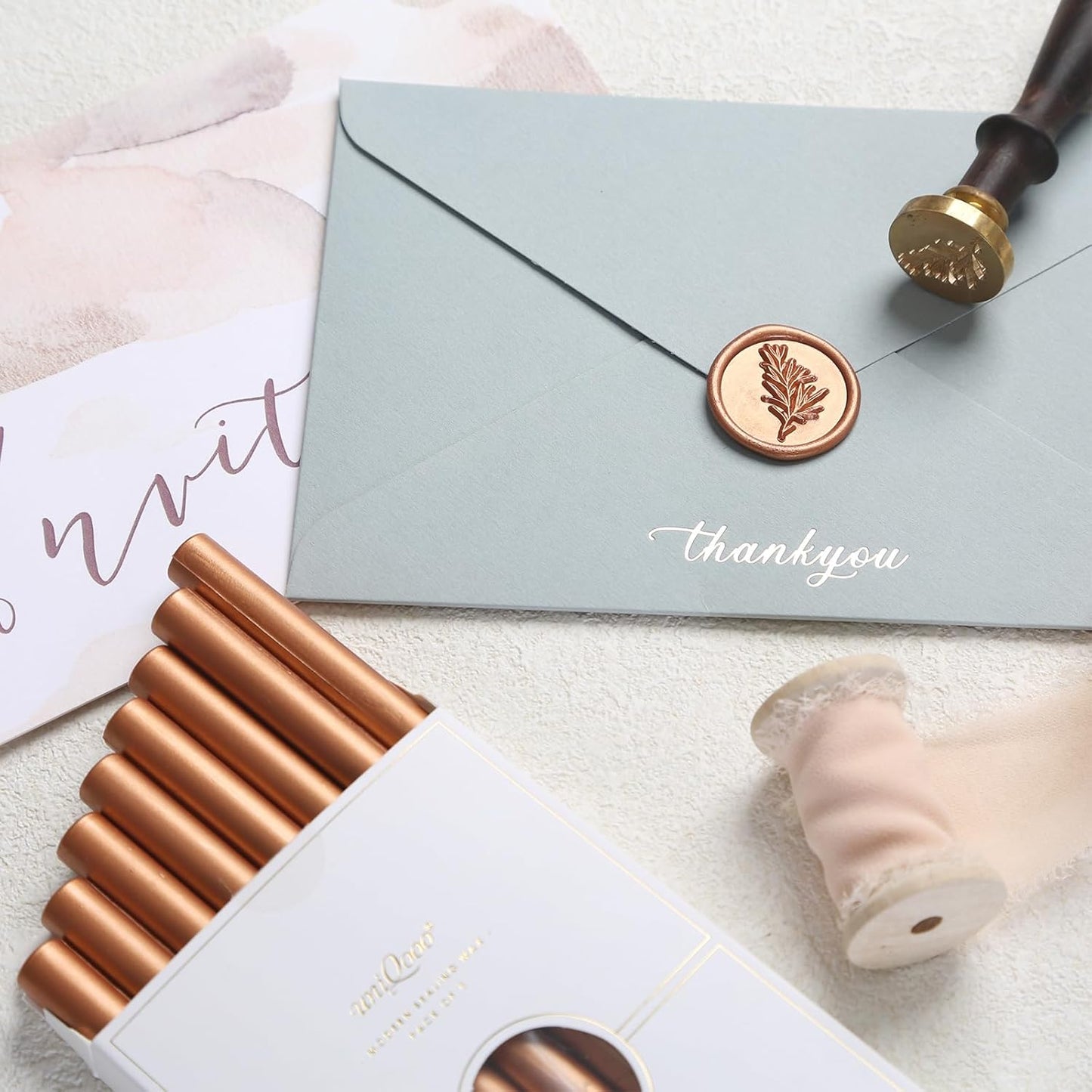 UNIQOOO Mailable Glue Gun Sealing Wax Sticks for Wax Seal Stamp - Copper Rusty Red Gold, Great for Wedding Invitations, Cards Envelopes, Snail Mails, Wine Packages, Gift Ideas, Pack of 8