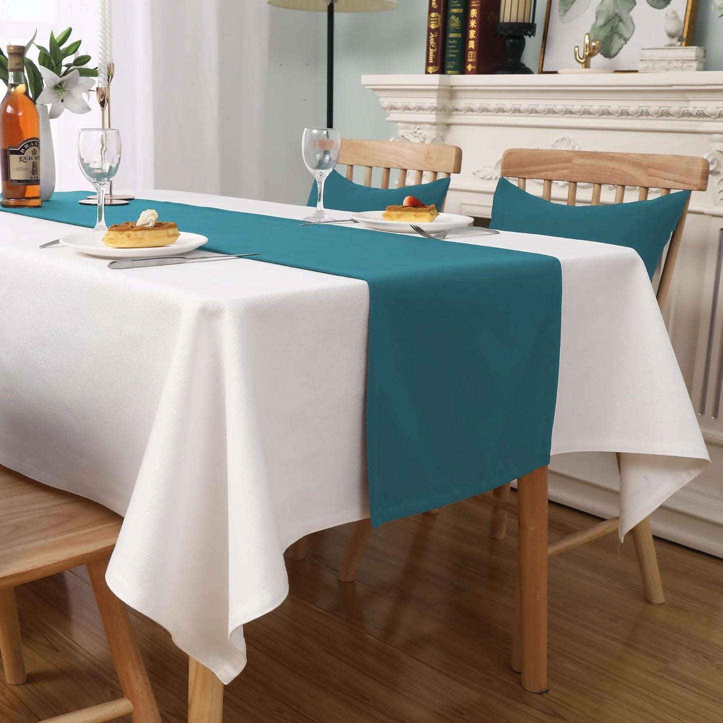 DUALIFE Teal Table Runner 14x72 inch Solid Color Thick Polyester Decorative Cloth Handcrafted for Wedding Party Birthday Graduations Hotel Restaurant Banquet Catering Services Event