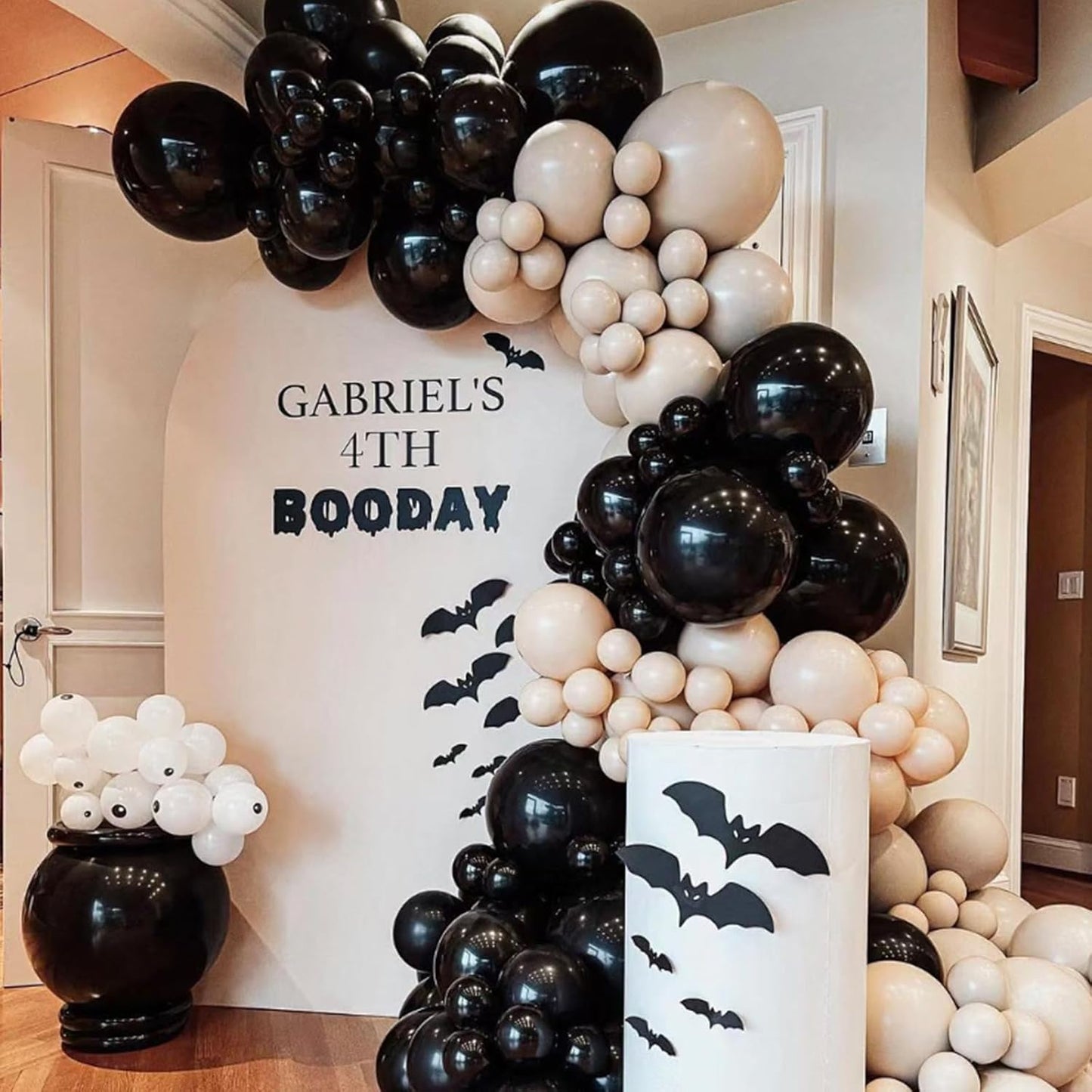 12 Inch Black Balloons, 105 Pcs Party Latex Balloons for Birthday Party, Graduation, Wedding Decorations Supplies (Black)