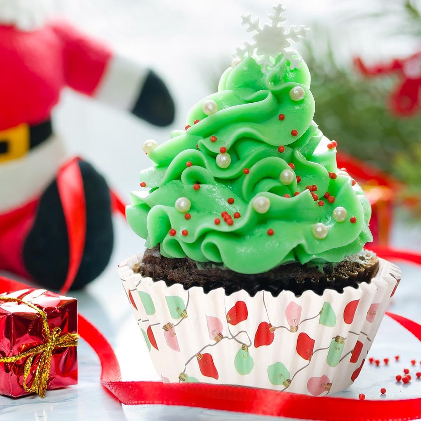 Whaline 300Pcs Christmas Paper Baking Cups Light Bulb Cupcake Liners Xmas Winter Muffin Liner Cake Paper Cups Storage Container for Holiday Party DIY Craft, 2 x 1.2 Inch