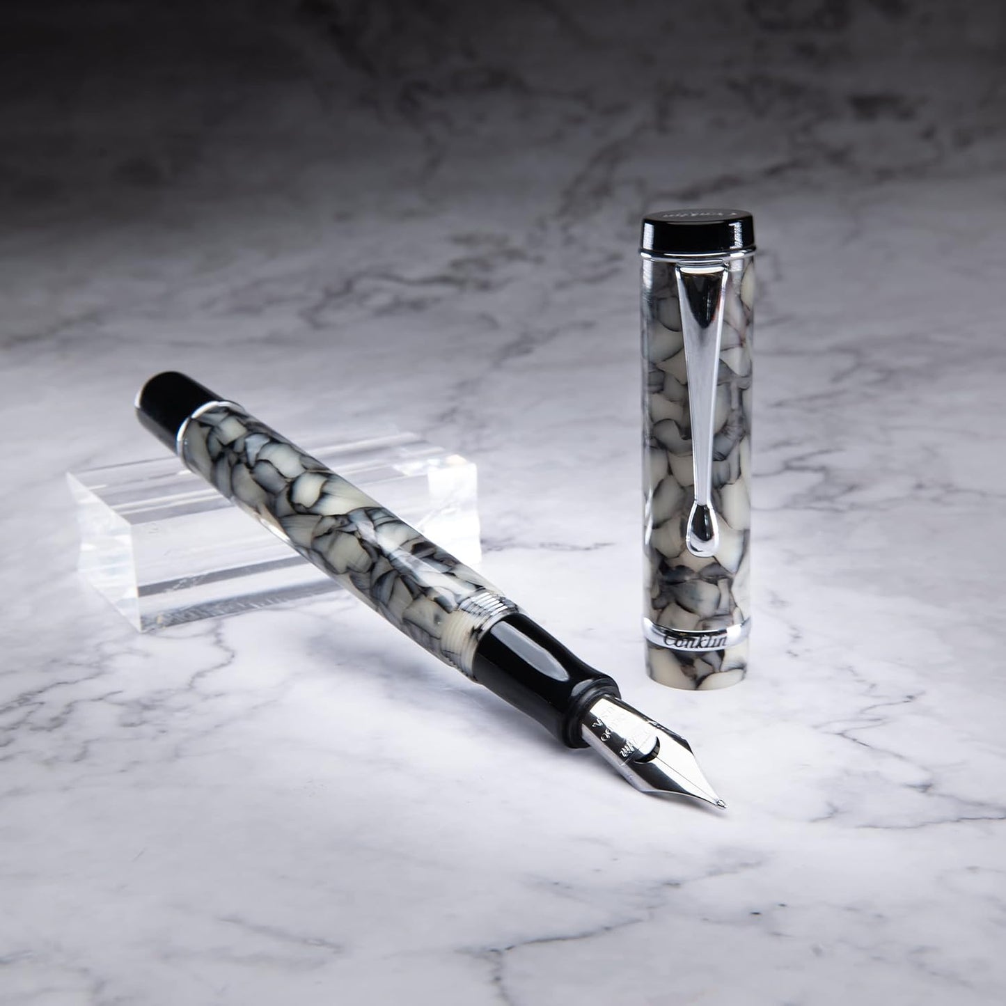 Conklin Duragraph Fountain Pen Cracked Ice - Broad Nib, Premium Writing Instrument with Striking Finish