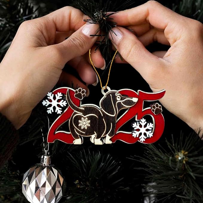Black Dachshund 2025 Christmas Ornament – Cute Wooden Dog Tree Decoration with Snowflakes & Paw Prints for Dachshund Lovers, Pet Owner Christmas Décor