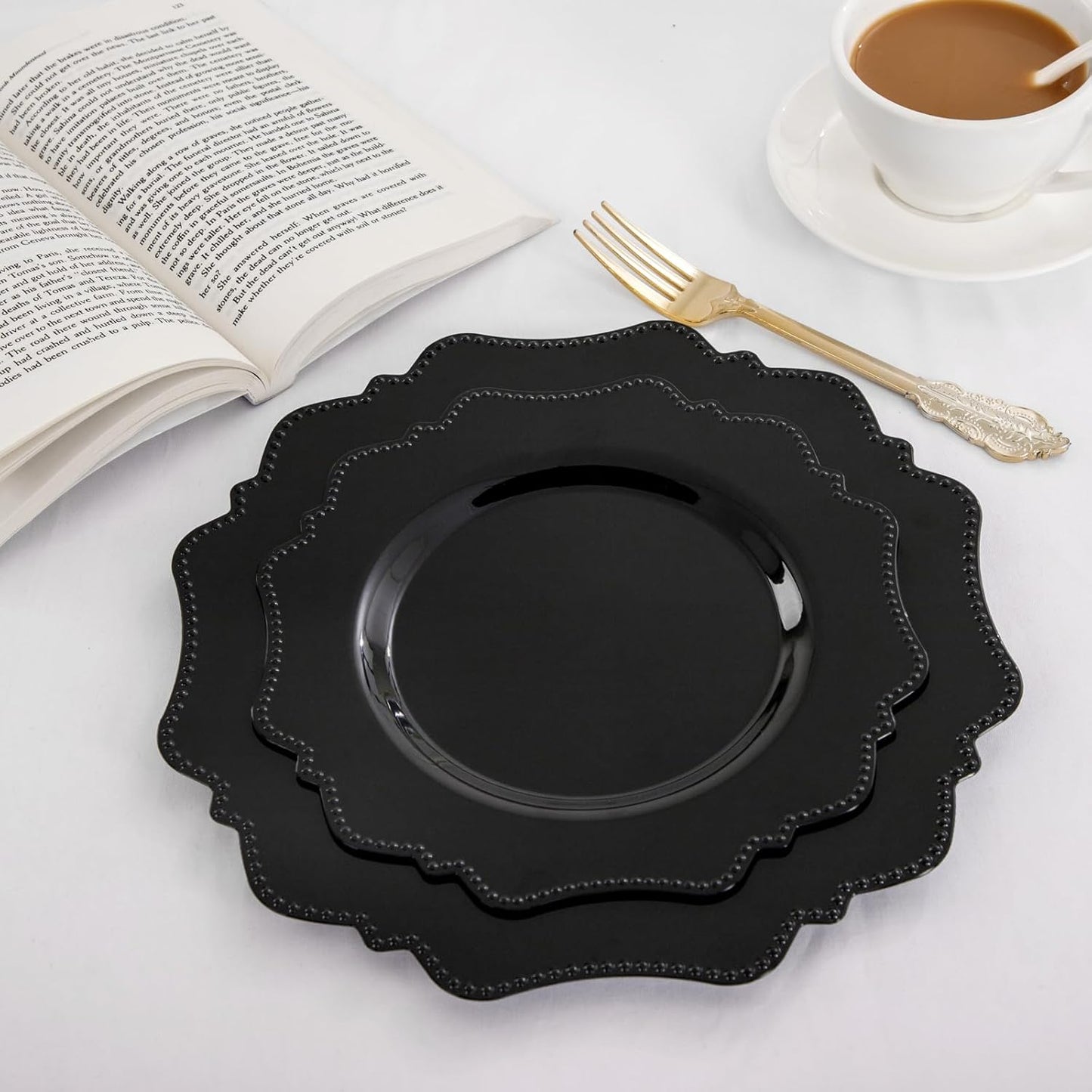 COLOSUS 100pcs Black Plastic Dessert Plates - 7.5 Inch- Heavy Duty Disposable Plastic Appetizer/Salad/Cake Plates for Party Wedding Birthday and Everyday Use