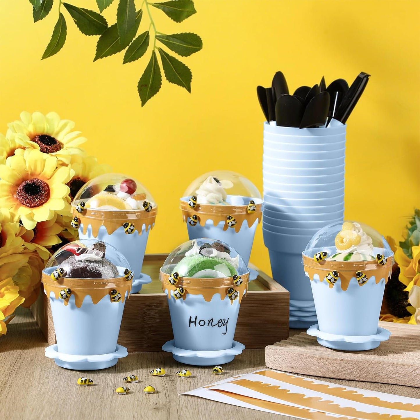 30 Sets Mini Honey Bee Pots with Lids, Spoon, Saucers and Bee Charms, 6.76 OZ Plastic Honey Jars for Cupcake Dessert Themed Party Favor Planter Baby Shower Birthday Wedding Decoration (Blue)