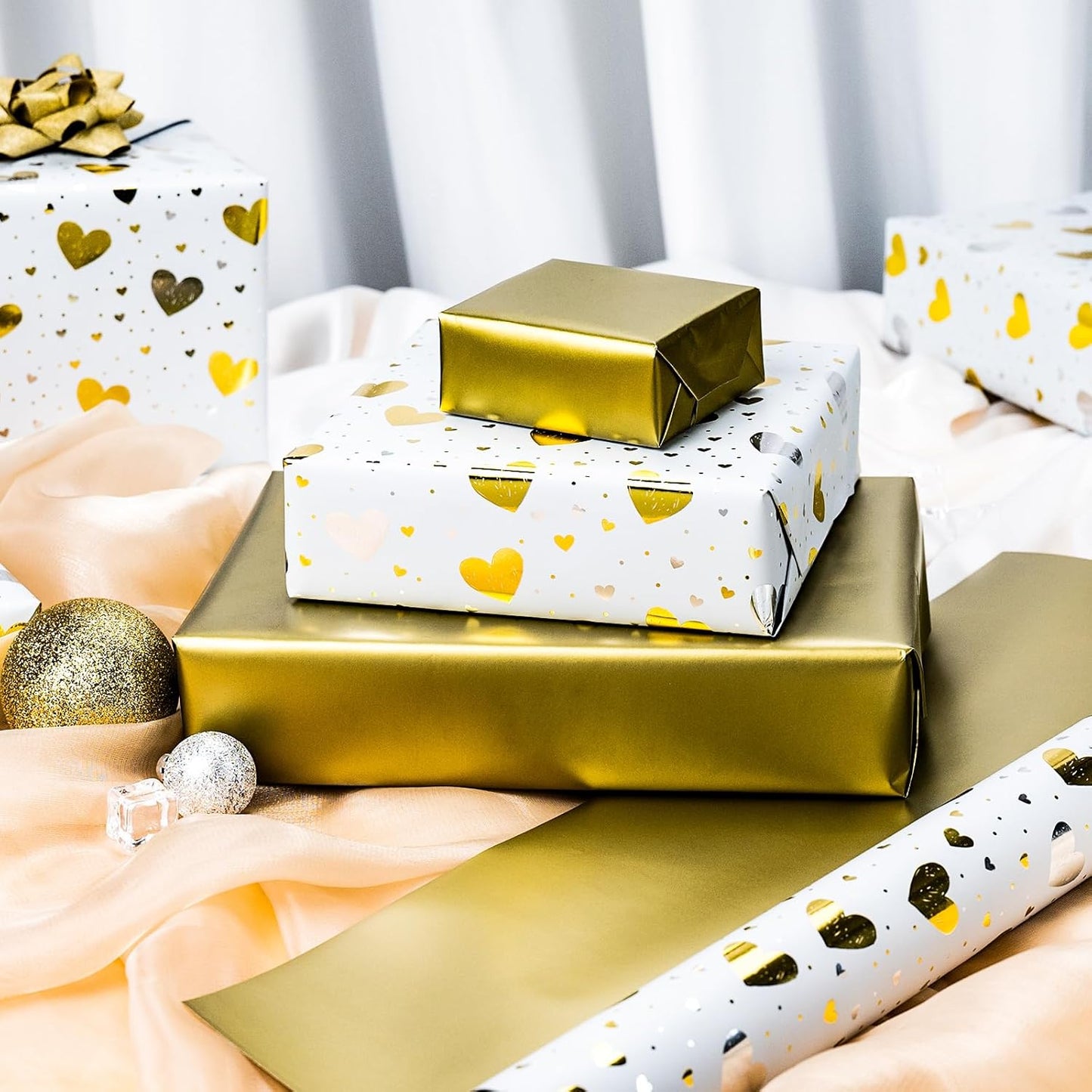 Burymento Gold Foil Heart Wrapping Paper, Reversible Gold Gift Wrap for Birthday, Valentines, Mothers day, Graduation, Wedding, Fathers day, Baby Shower, Christmas (17in x 32.8ft)
