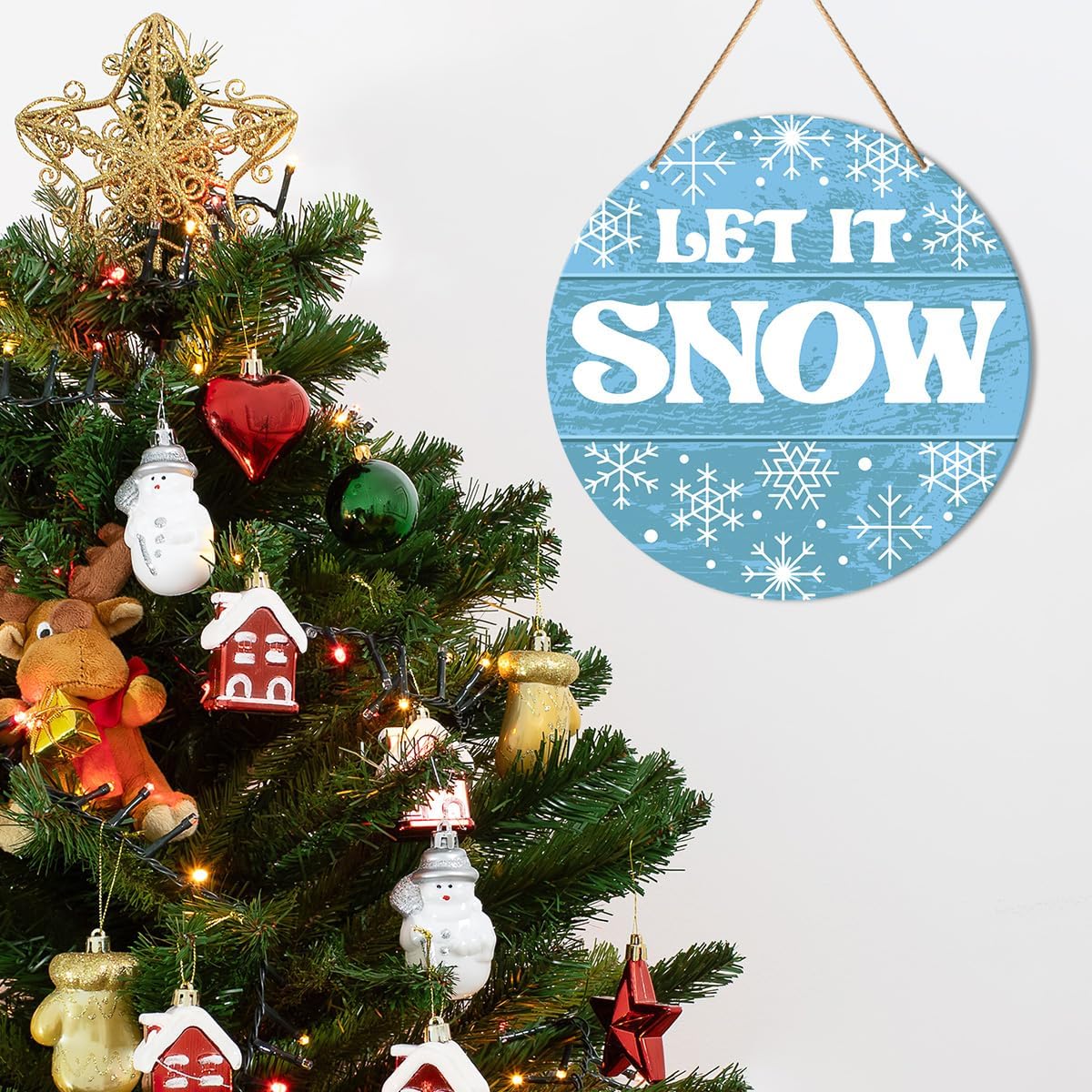 Muktoujaumai Winter Sign Front Door Decor, Christmas Round Hanging Sign Decor Snowflake Xmas Holiday Wall Decorations Winter Wood Sign for Door, Porch, Home, Let It Snow