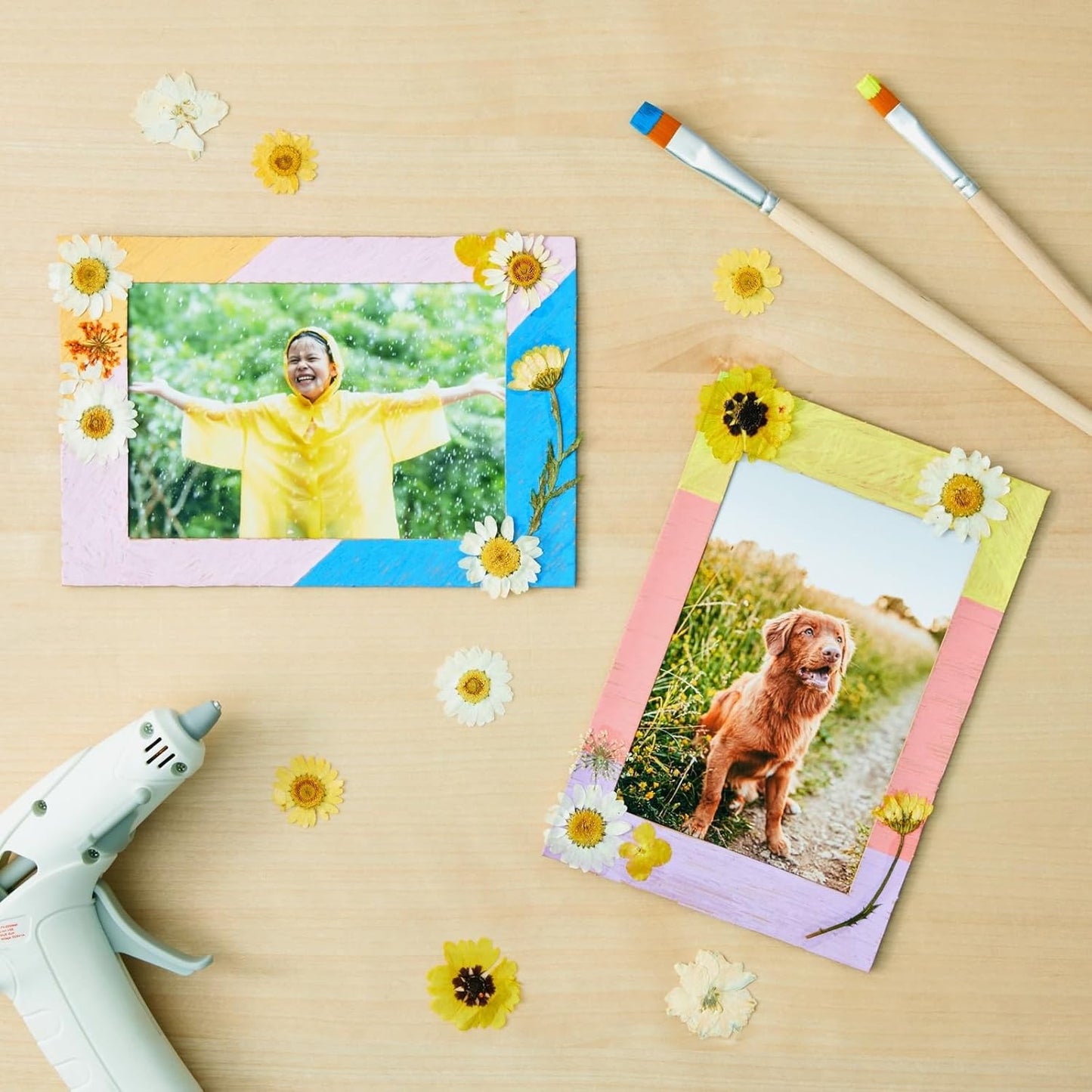 Juvale Brown Paper Frames - 4 x 6 in, 50 Pack, Classic - DIY Photo Frame Kit with Cardboard Easel Back for Tabletop Display & Bulk Craft Projects