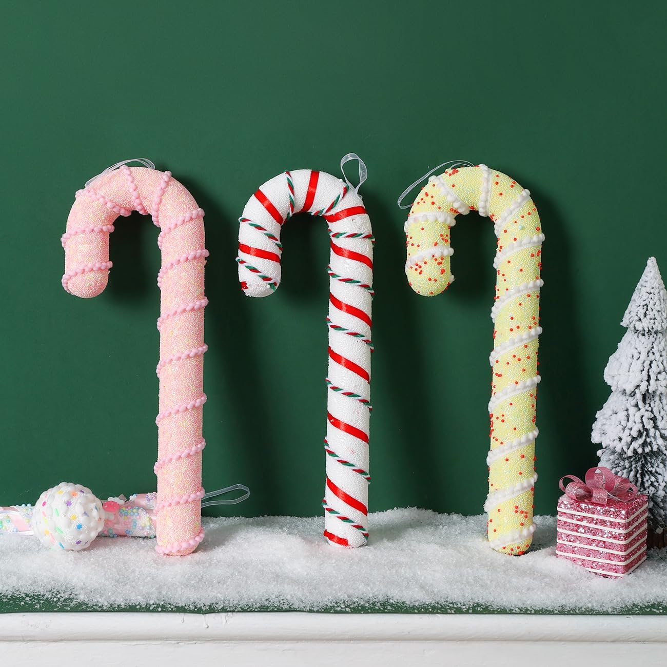 LANGXUN 6pcs Candy Land 2025 Xmas Birthday Party Wedding Suppiles Decoration, Hanging Candy Cane Christmas Tree Décor, Christmas Decorative Hanging Ornaments Crafts