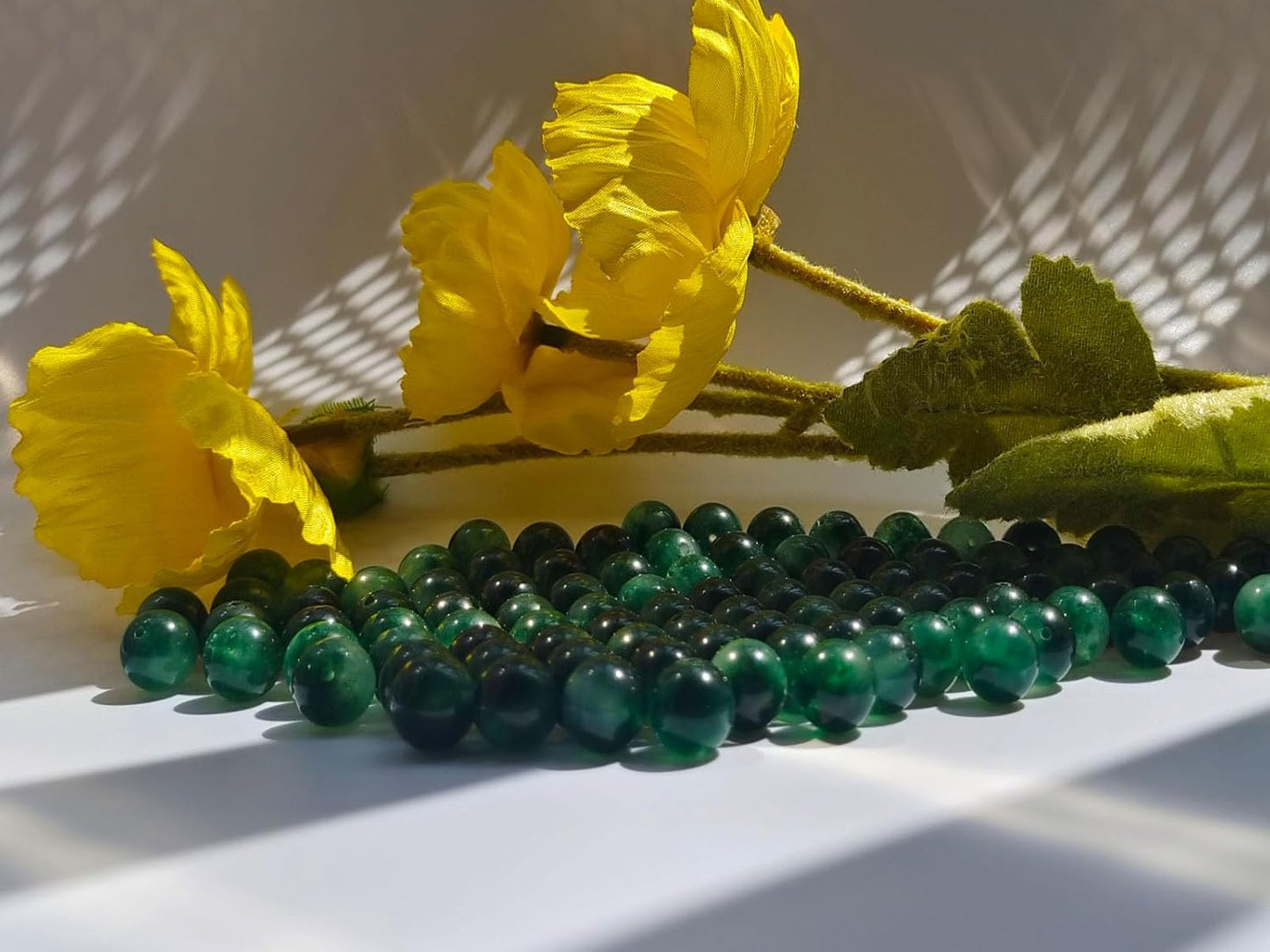 Stone Beads 8mm 100pcs Green Flower Jade Beads Round Loose Gemstones Beads for Bracelet Necklace Jewelry Making (8mm, 60826 Green Flower Jade)