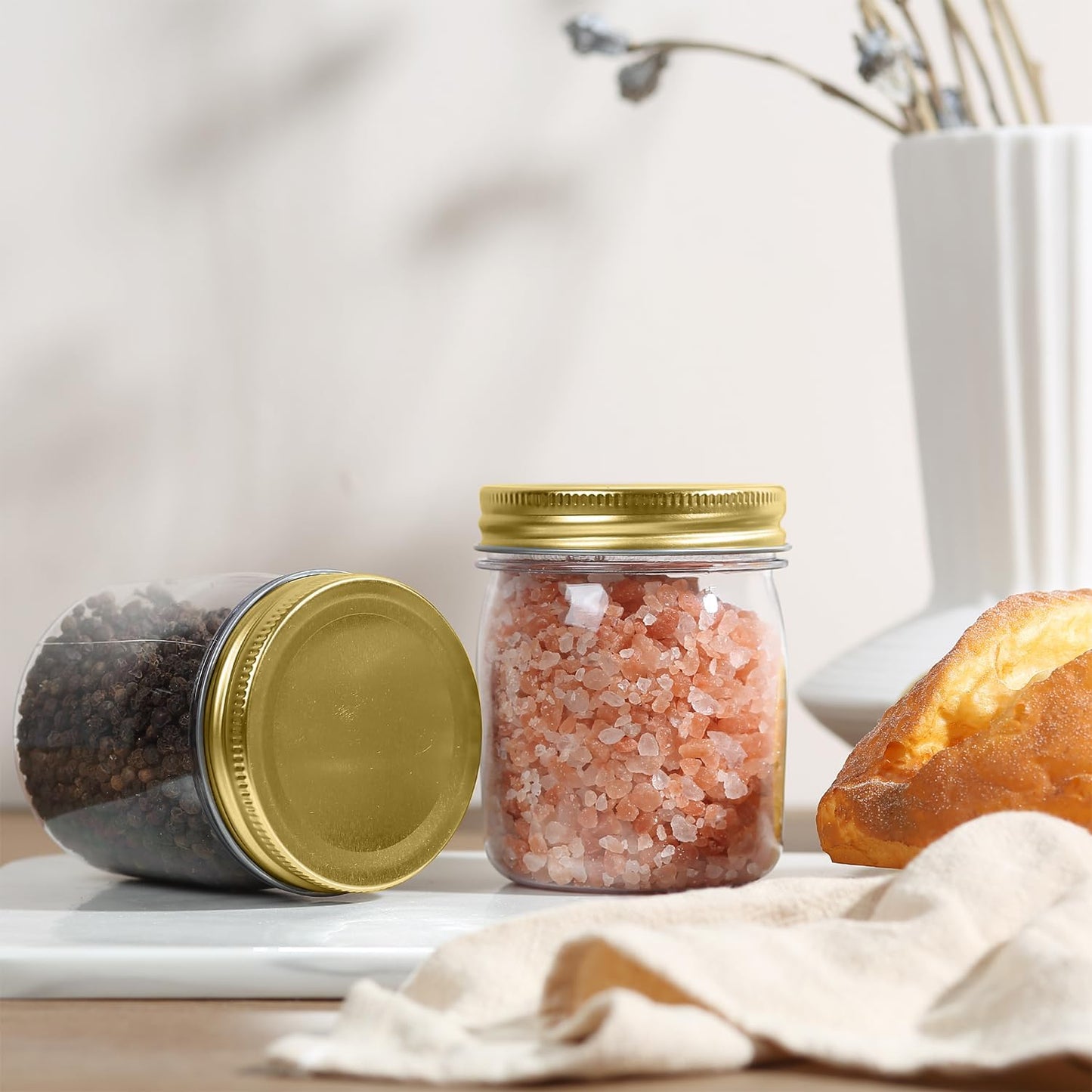 novelinks 8 oz Clear Plastic Jars with Screw-On Lids - BPA-Free Refillable Storage Containers for Slime, Spices, Crafts, Kitchen & Home Organization (32 Pack,Gold)