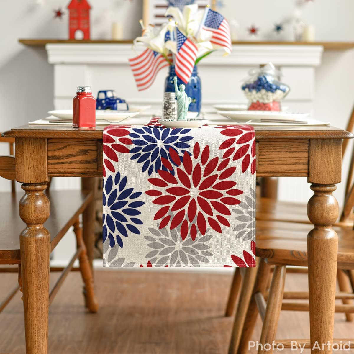 Artoid Mode Red Dahlia Floral Pinnata Memorial Day Table Runner, 4th of July Veterans Day Kitchen Dining Table Decoration for Home Party Decor 13x72 Inch