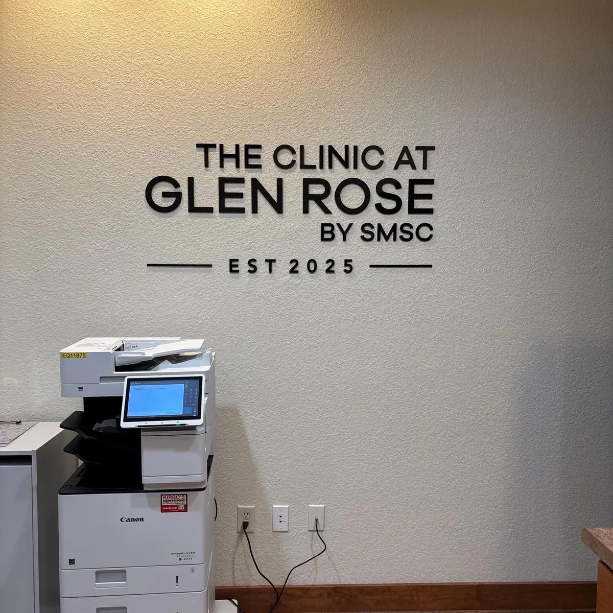 Personalized Acrylic Sign – Modern Logo for Reception Wall