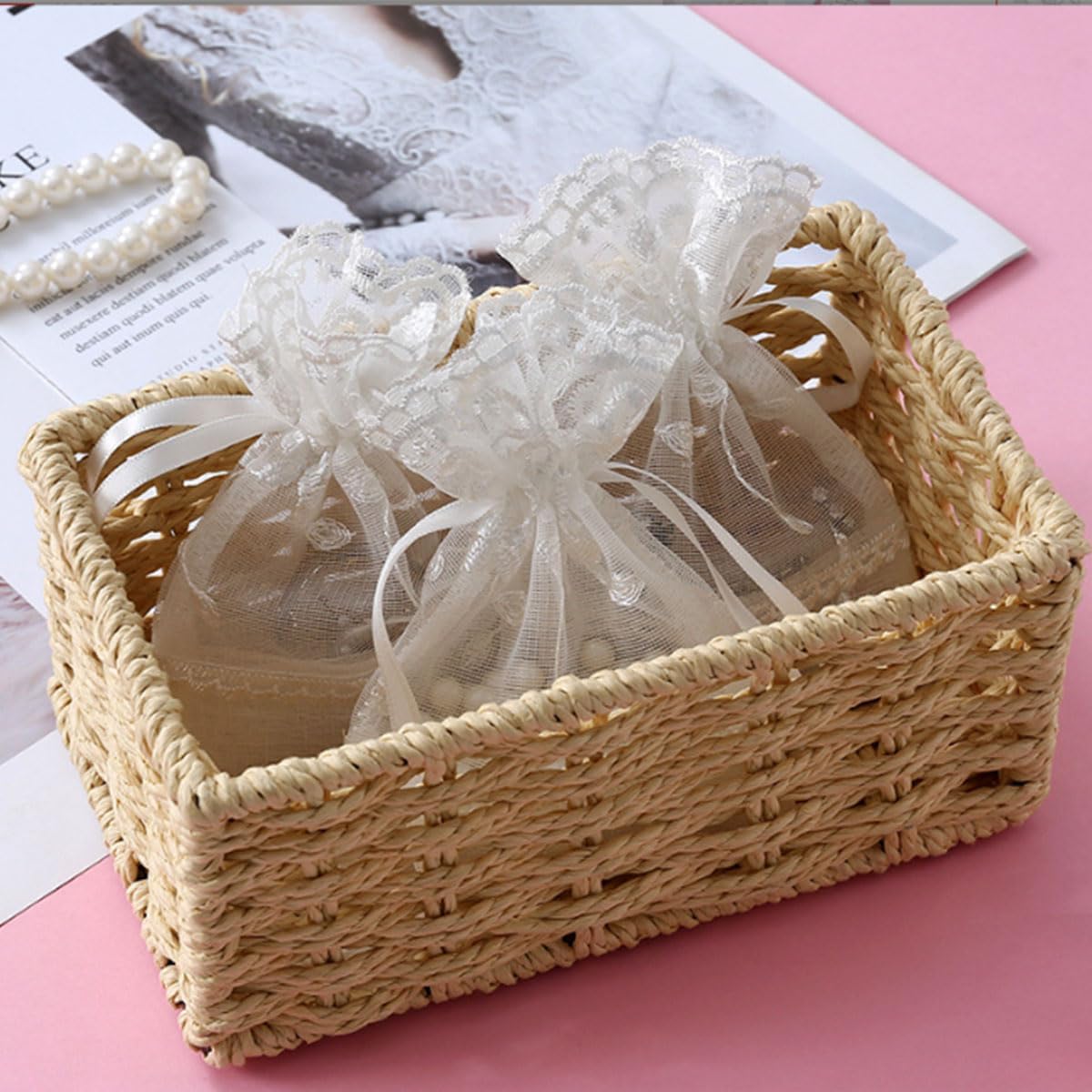 Ewanda store 20Pcs Lace Organza Drawstring Bags Five Petal Flower White Lace Bag for Wedding Christmas Birthday Party Favors Jewelry Pouches