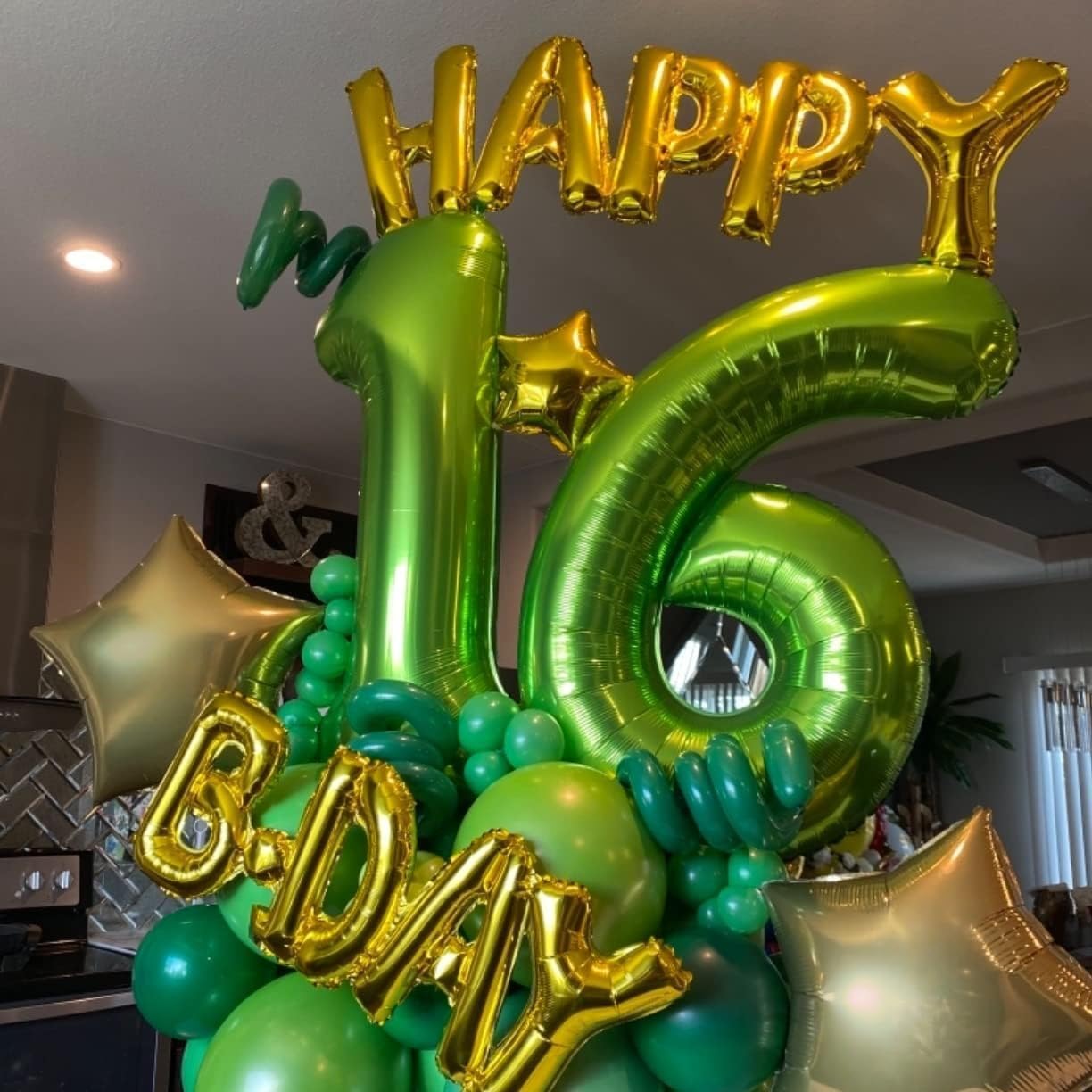 40 Inch Balloon Number 9 Green, Large Foil Number Balloons Set 0-9, Digital 9 Helium Balloons for Girls Boys Men Women 9th Jungle Football Birthday Anniversary Graduation Christmas Party Decoration