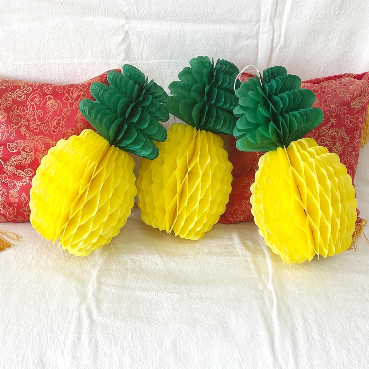 8pcs 8'' Paper Pineapple Honeycomb Decorations Tissue Party Pineapple Centerpieces Hanging Pineapple for Table Decor for Summer Tropical Hawaiian Beach Decor, Style2
