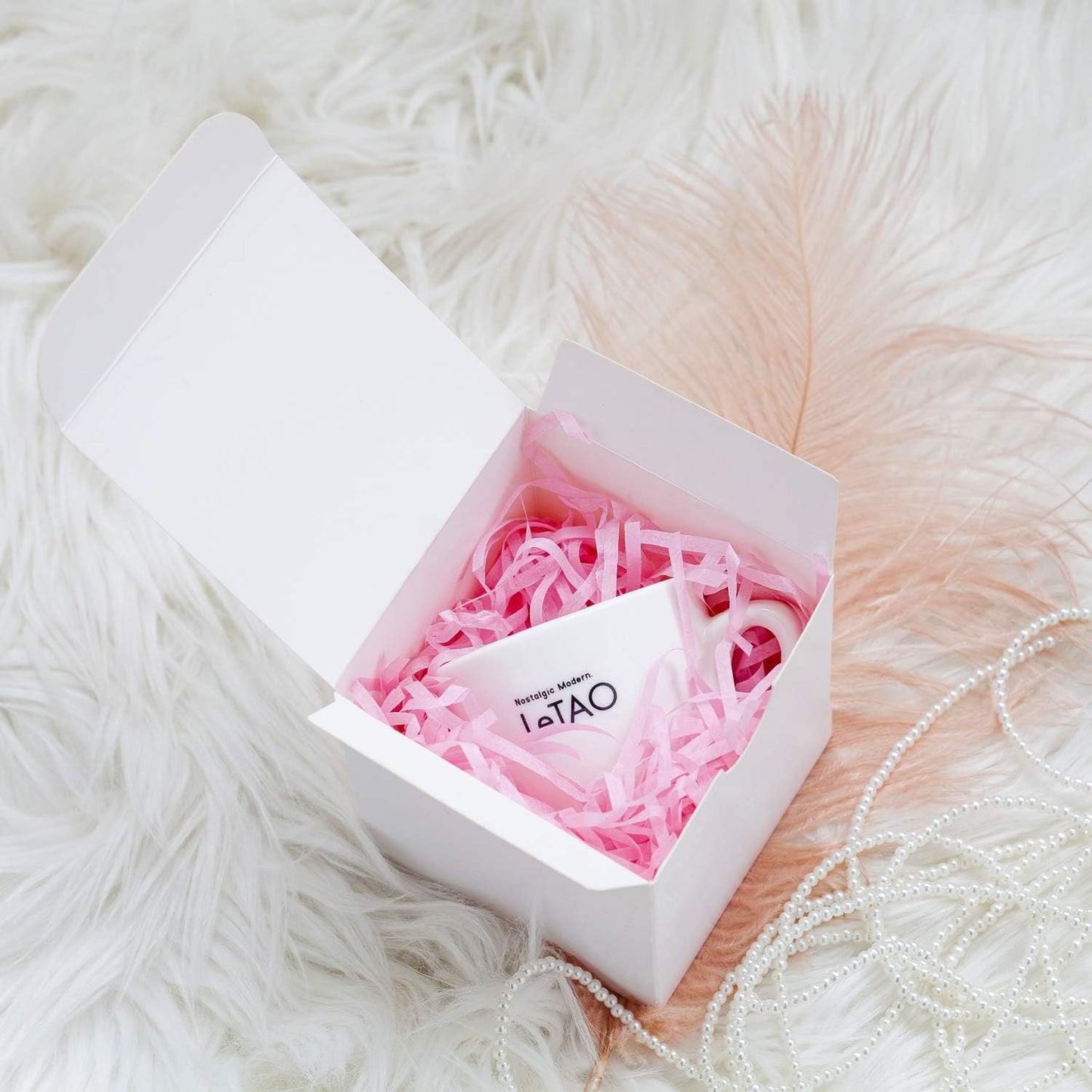 GEFTOL Small White Gift Box - 100 Pack, 3x3x3 inches, Foldable Paper Box for Bridesmaids, Proposals, Birthdays, Parties, Christmas