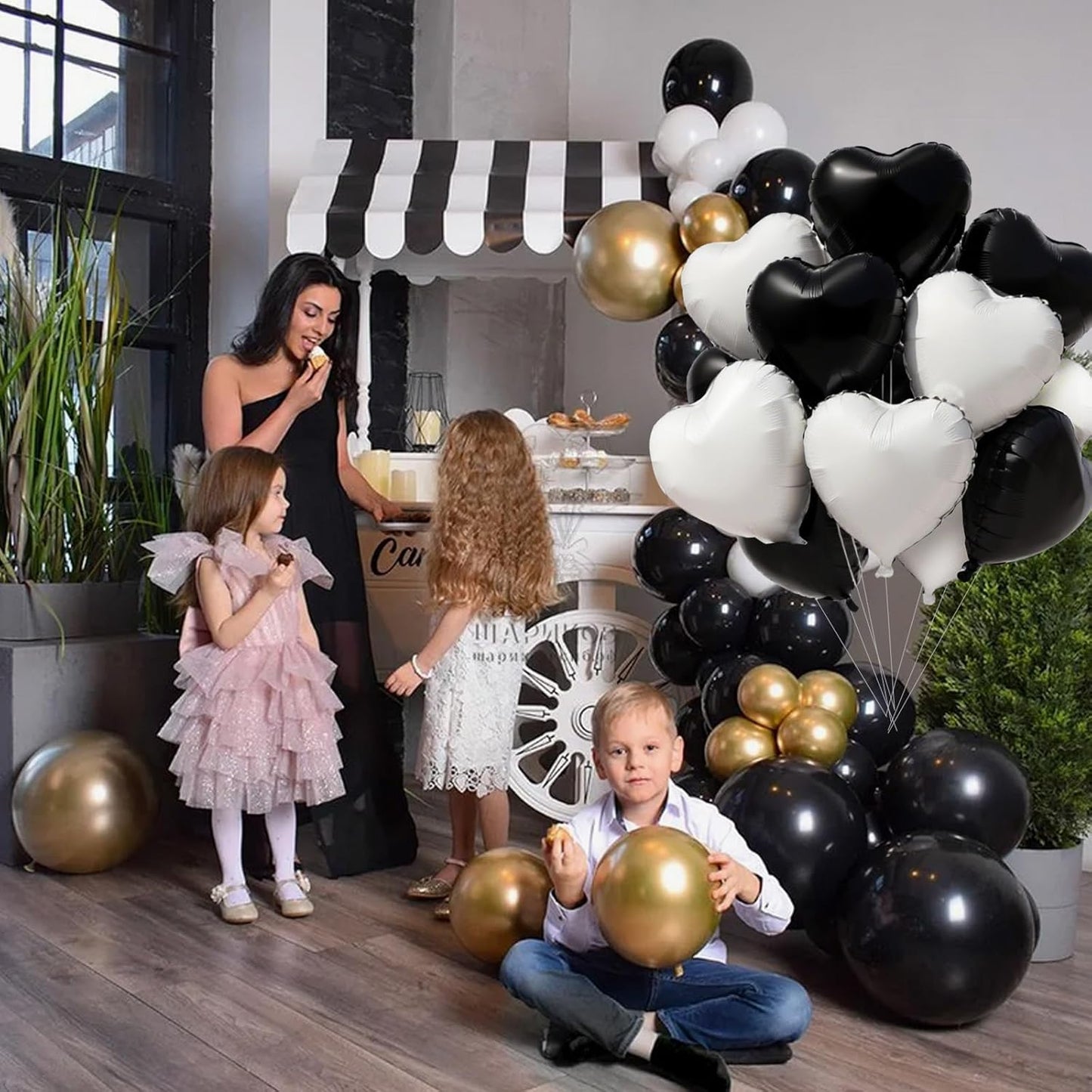 TONIFUL 15Pcs 18 Inch Black White Heart Balloons Valentine’s Day Heart Shape Foil Mylar Balloons Decoration for Romantic Valentine's Day Wedding Bridal Shower Anniversary Engagement Party Supplies